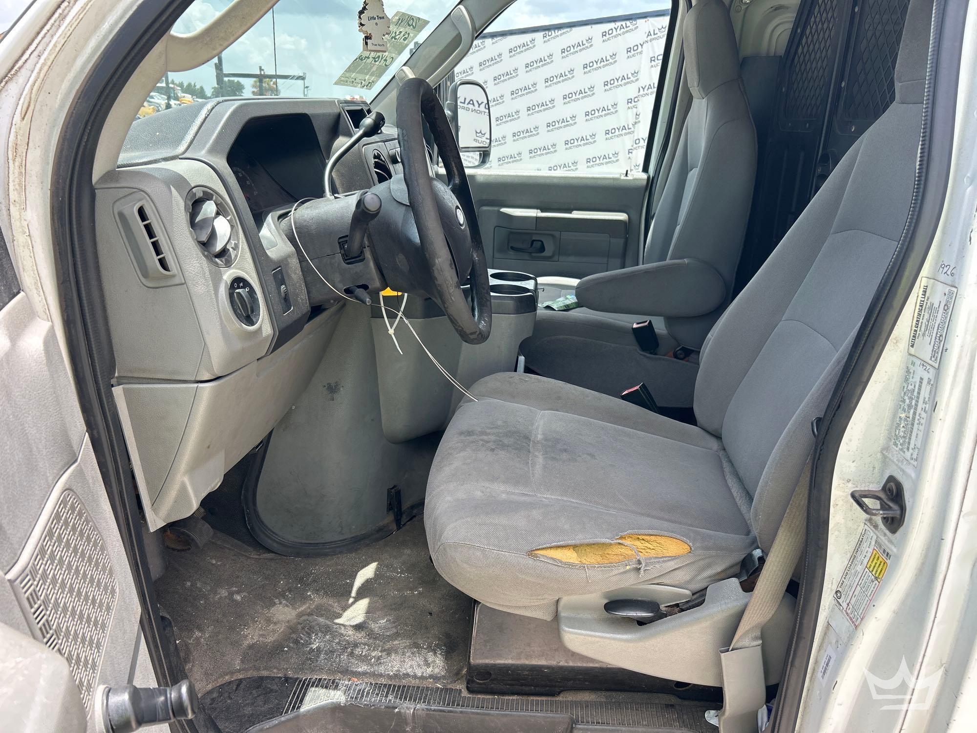 2011 Ford E-250