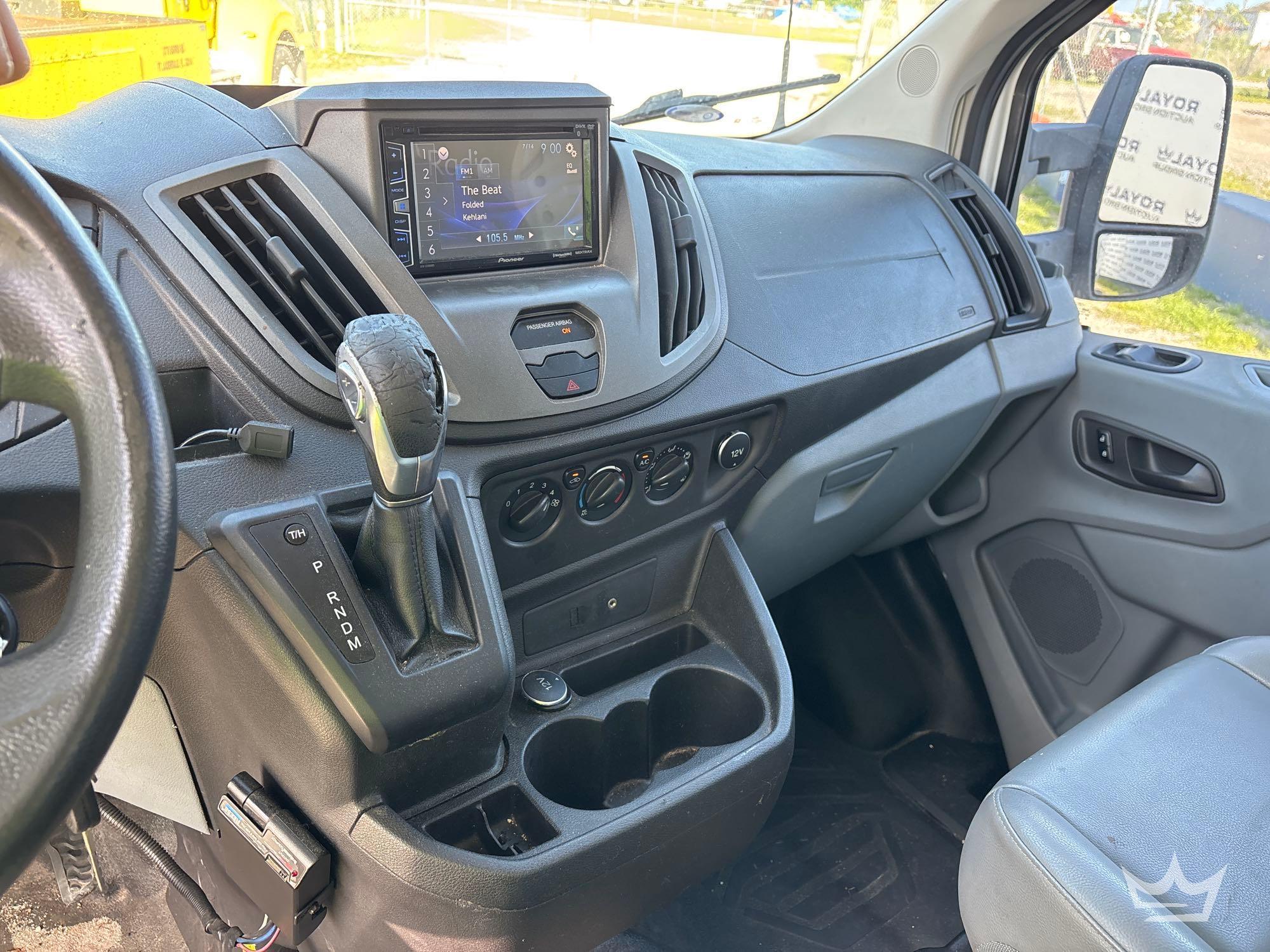 2015 Ford TRANSIT