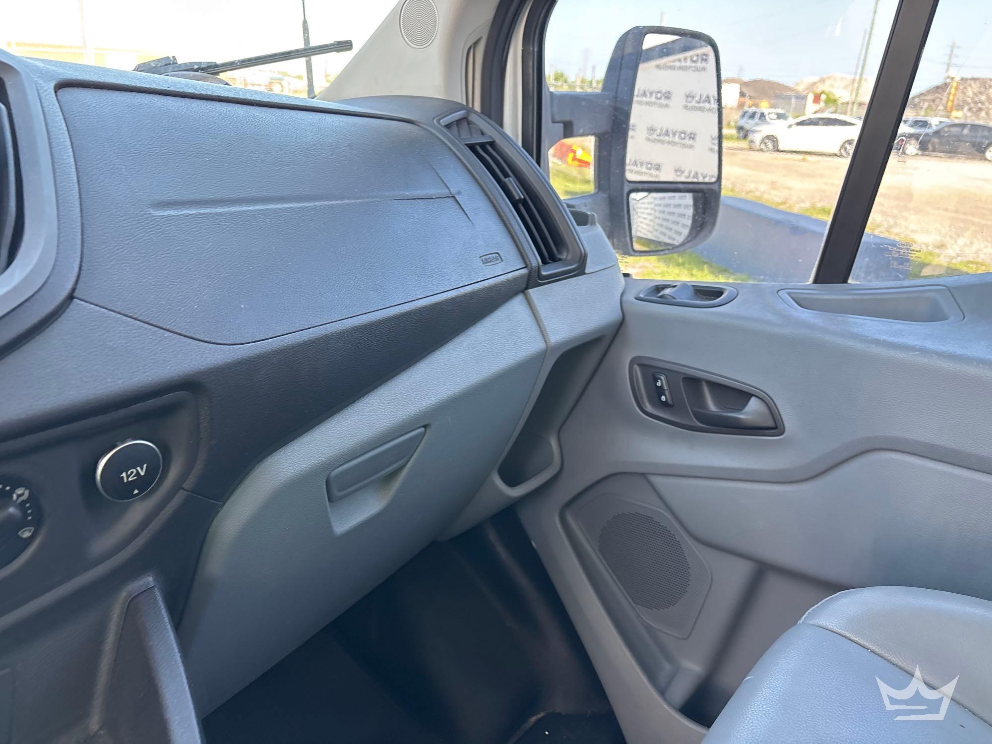 2015 Ford TRANSIT