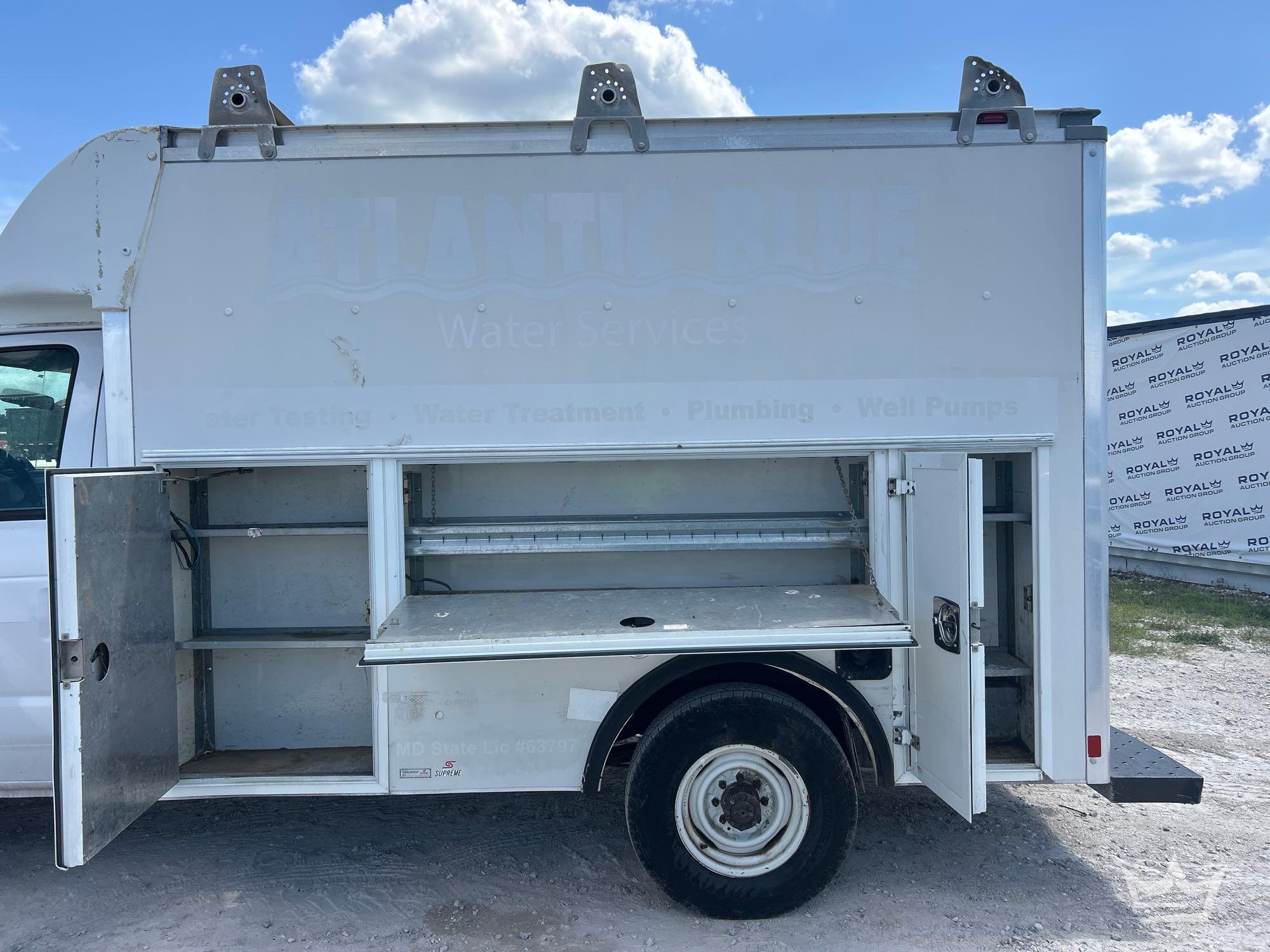 2017 Ford E350