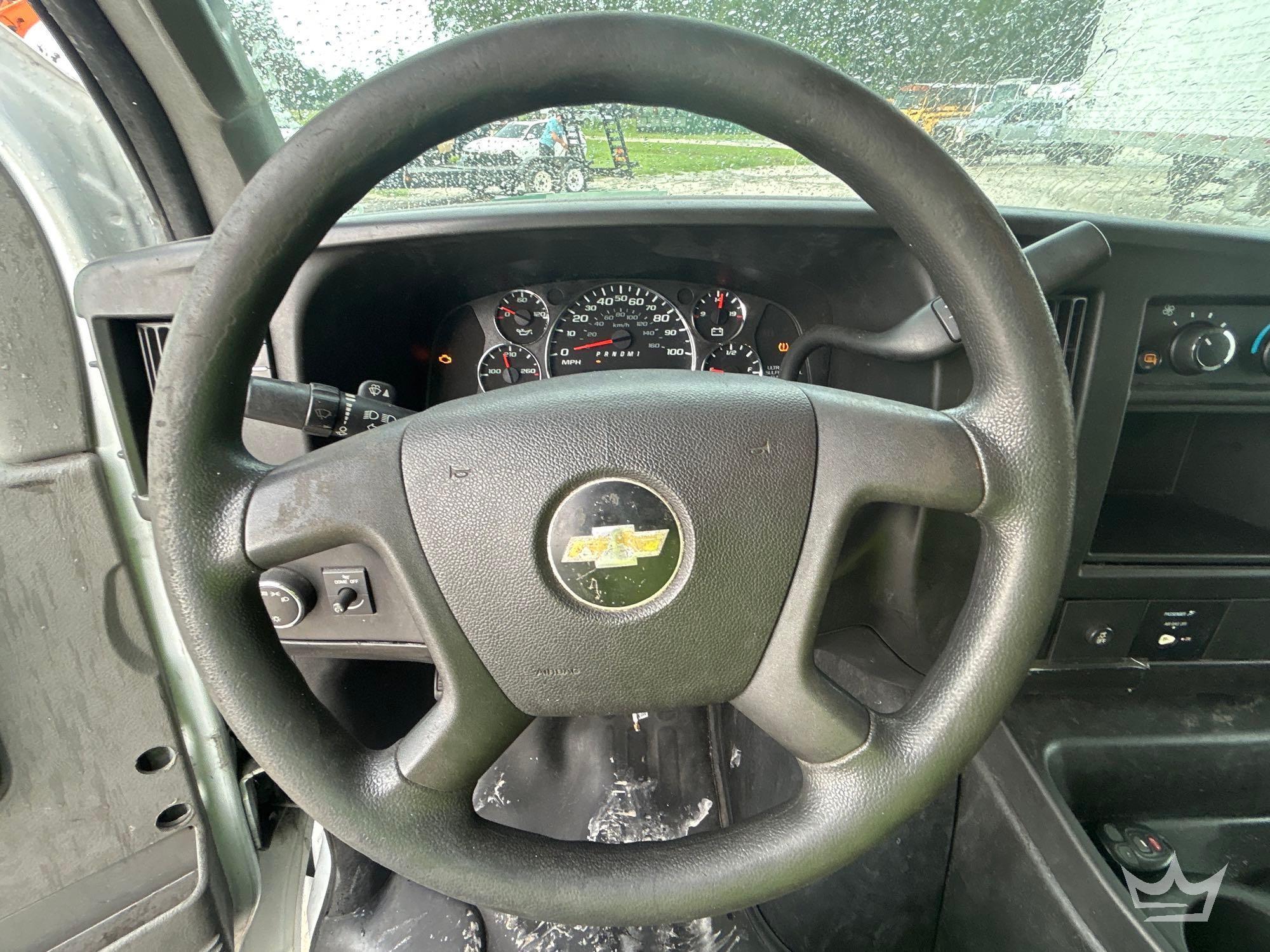 2017 Chevrolet EXPRESS 2500