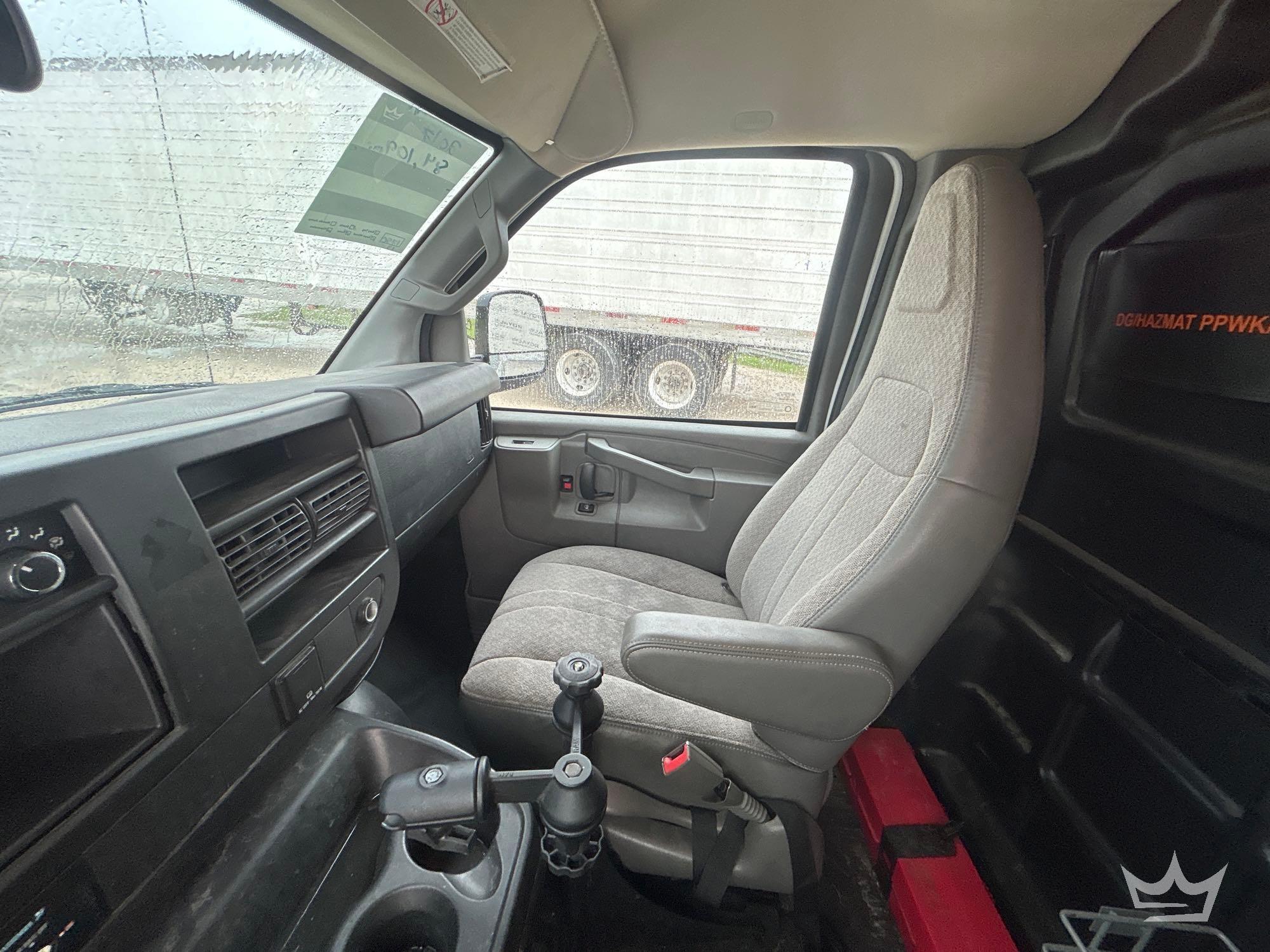 2017 Chevrolet EXPRESS 2500
