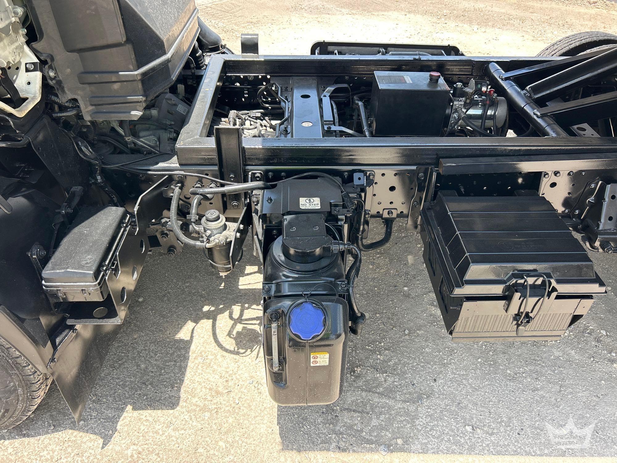 2017 Isuzu NPR