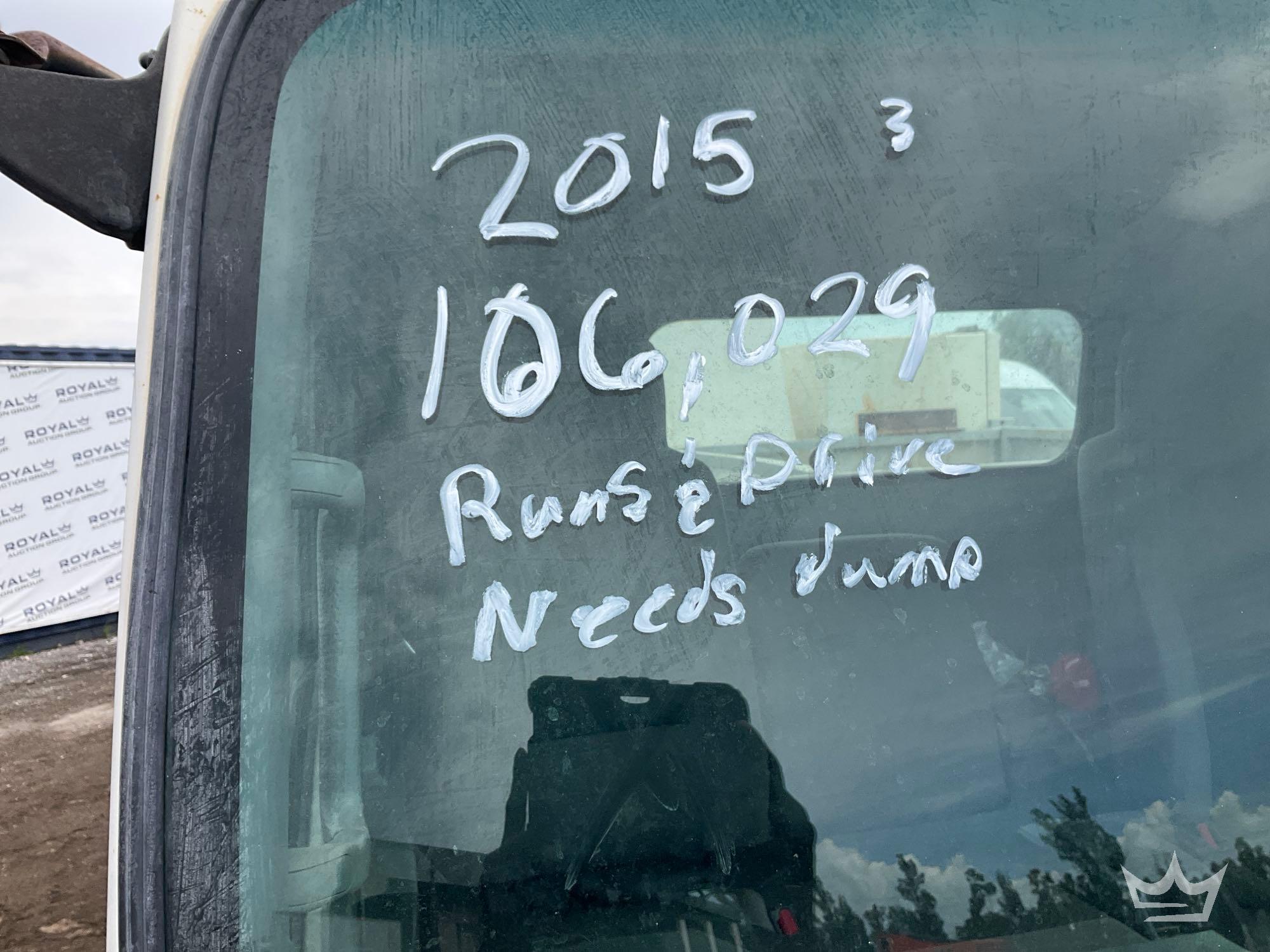 2015 Isuzu NPR HD