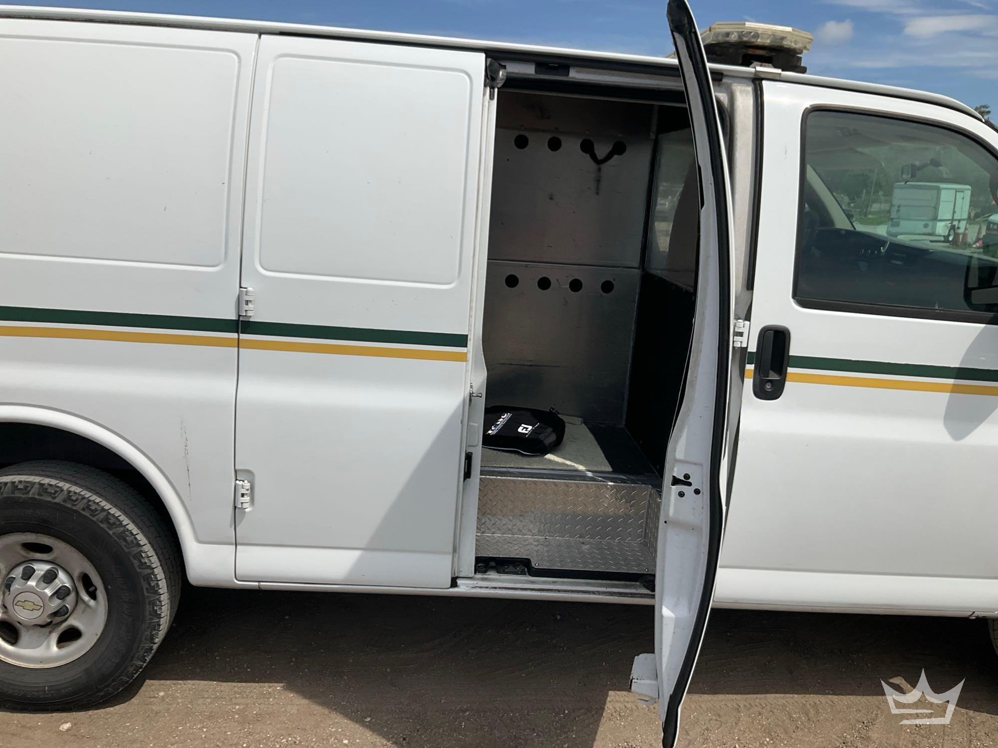 2014 Chevrolet EXPRESS 2500