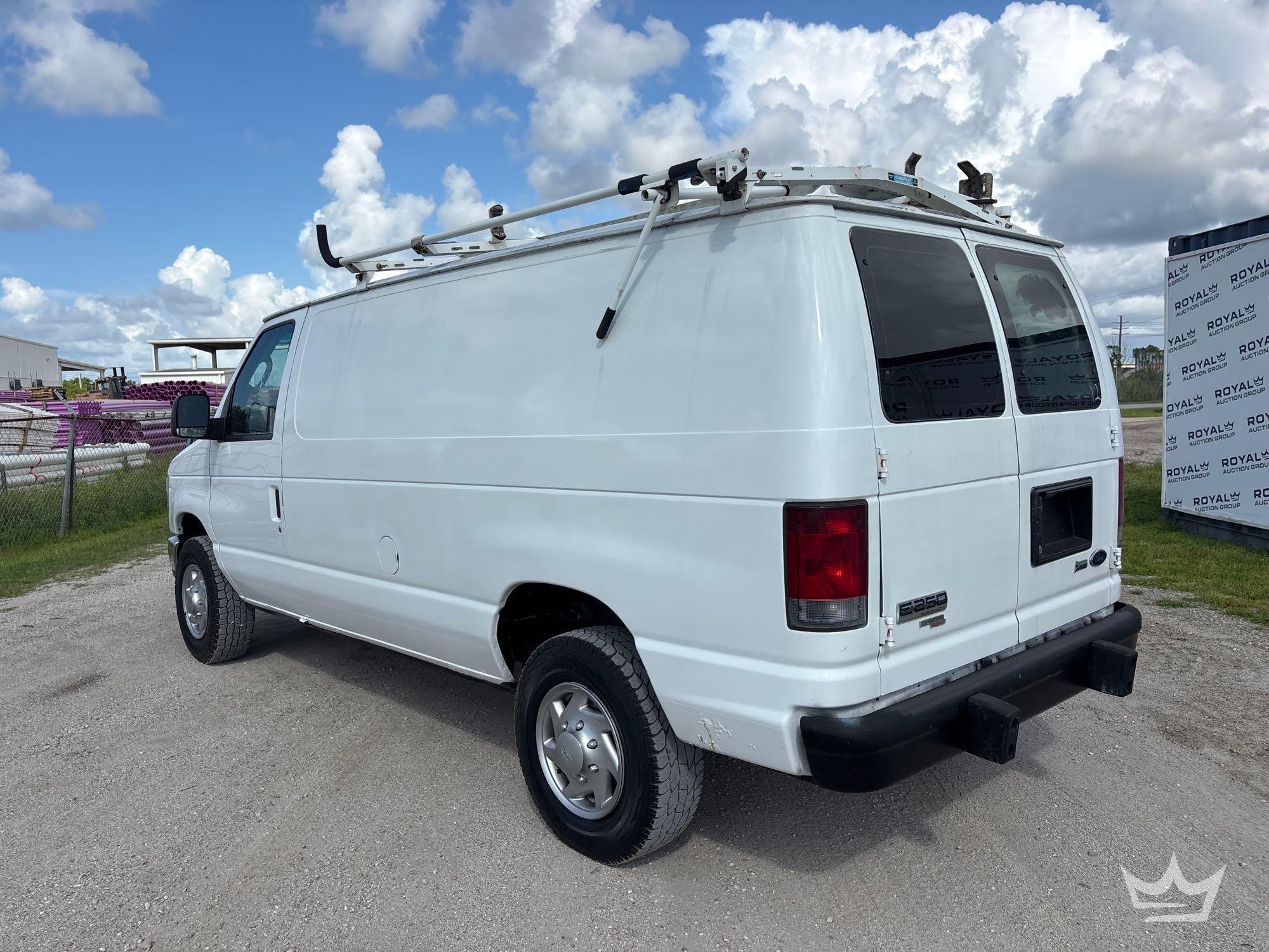 2014 Ford E-250