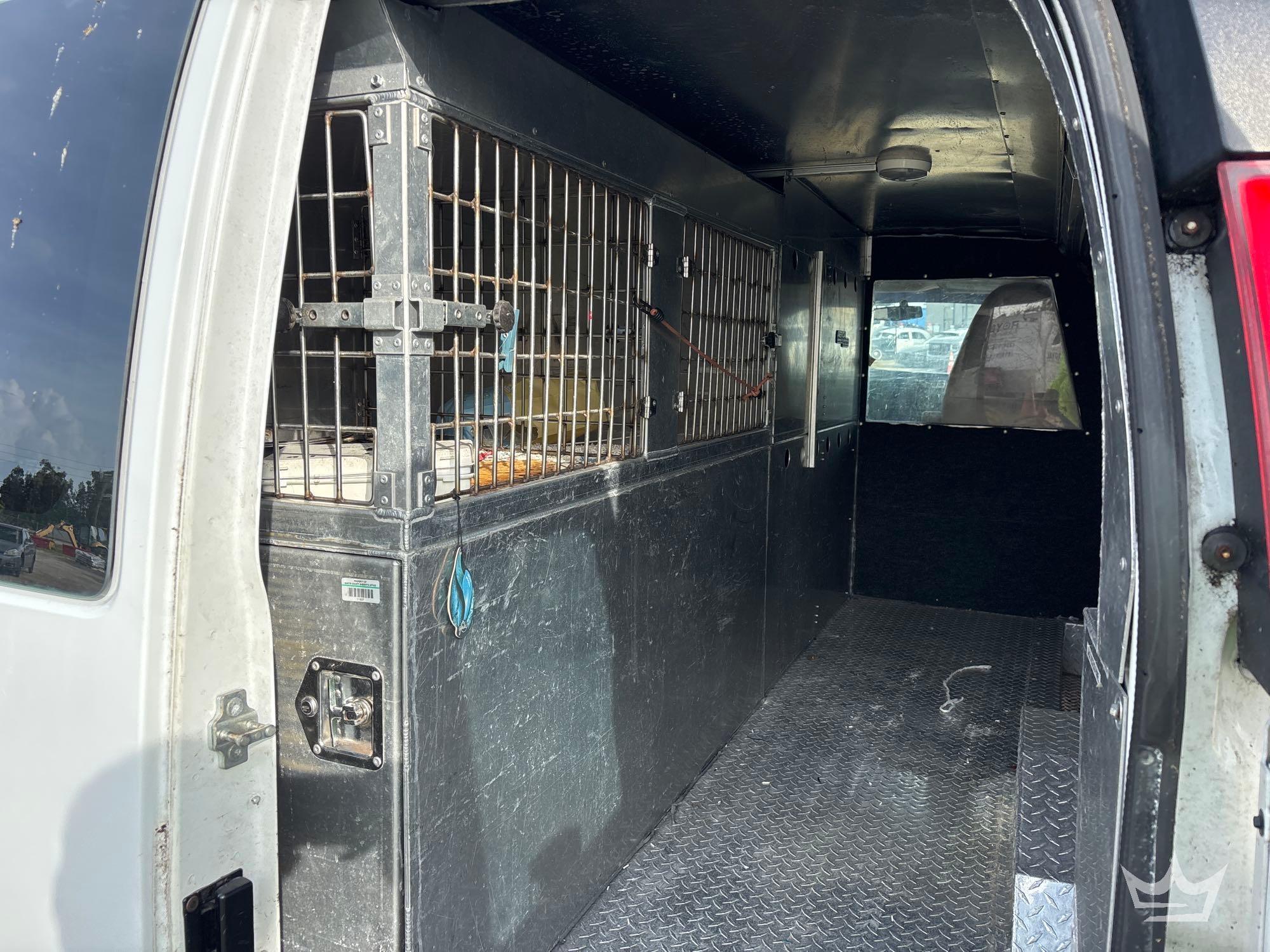 2014 Chevrolet EXPRESS 2500