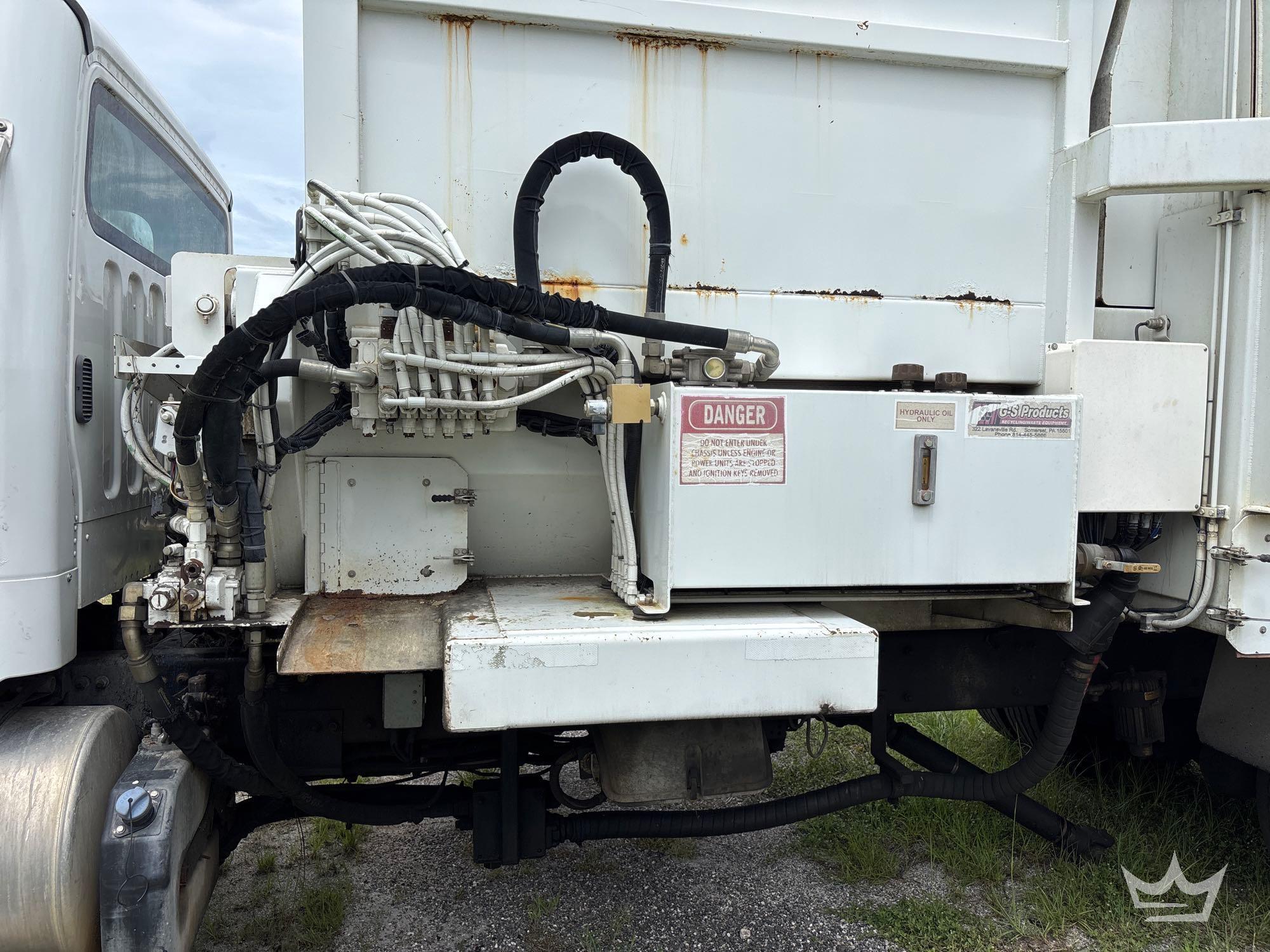 2019 Freightliner M2 106