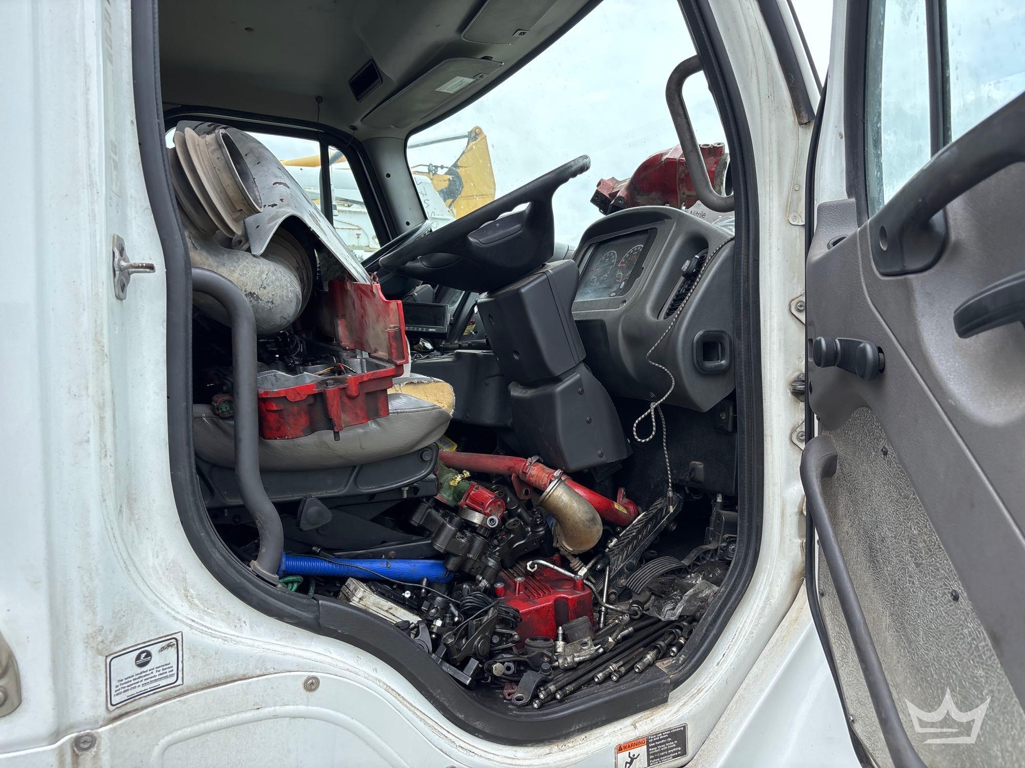 2019 Freightliner M2 106