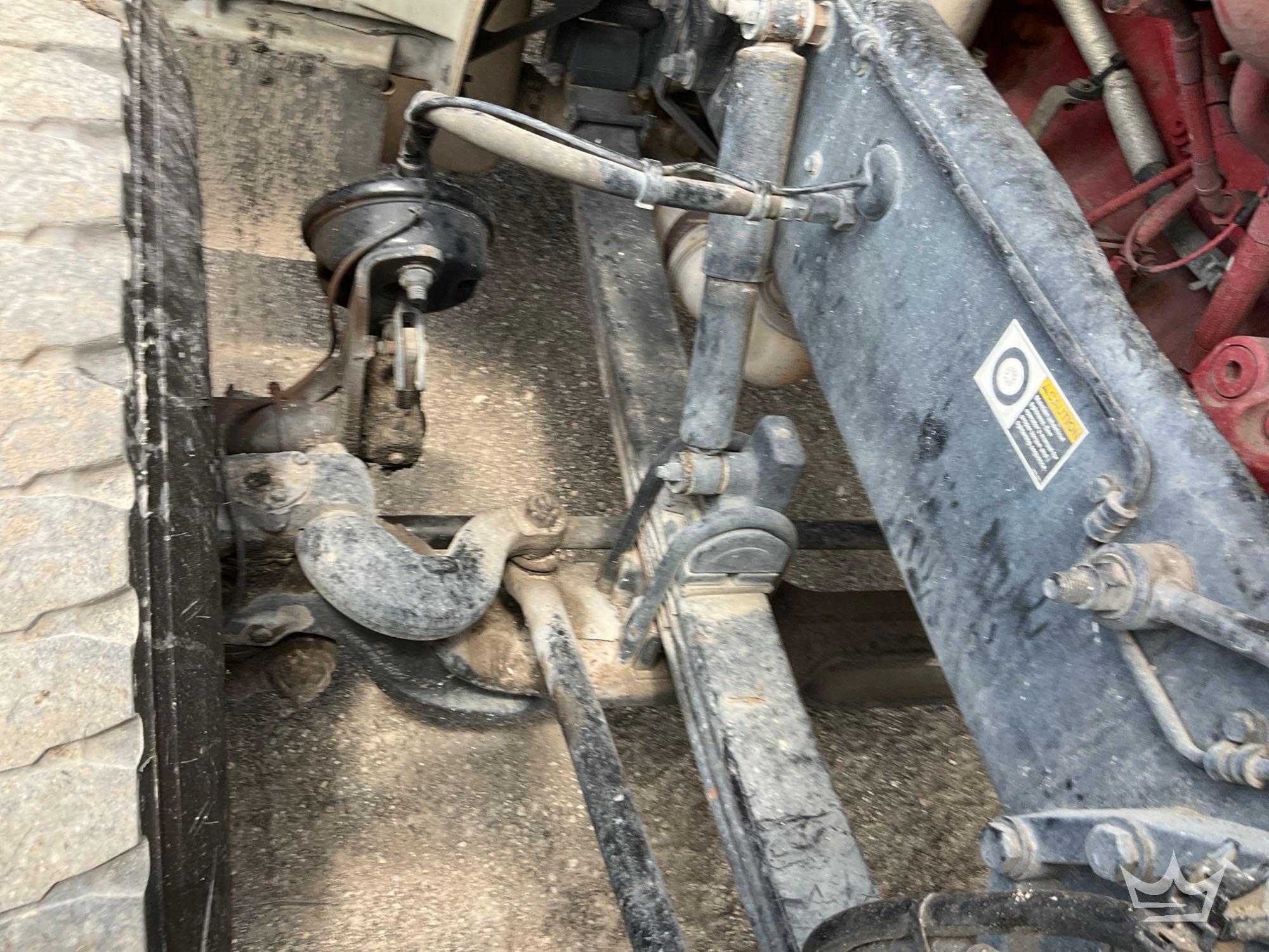 2017 Peterbilt 365