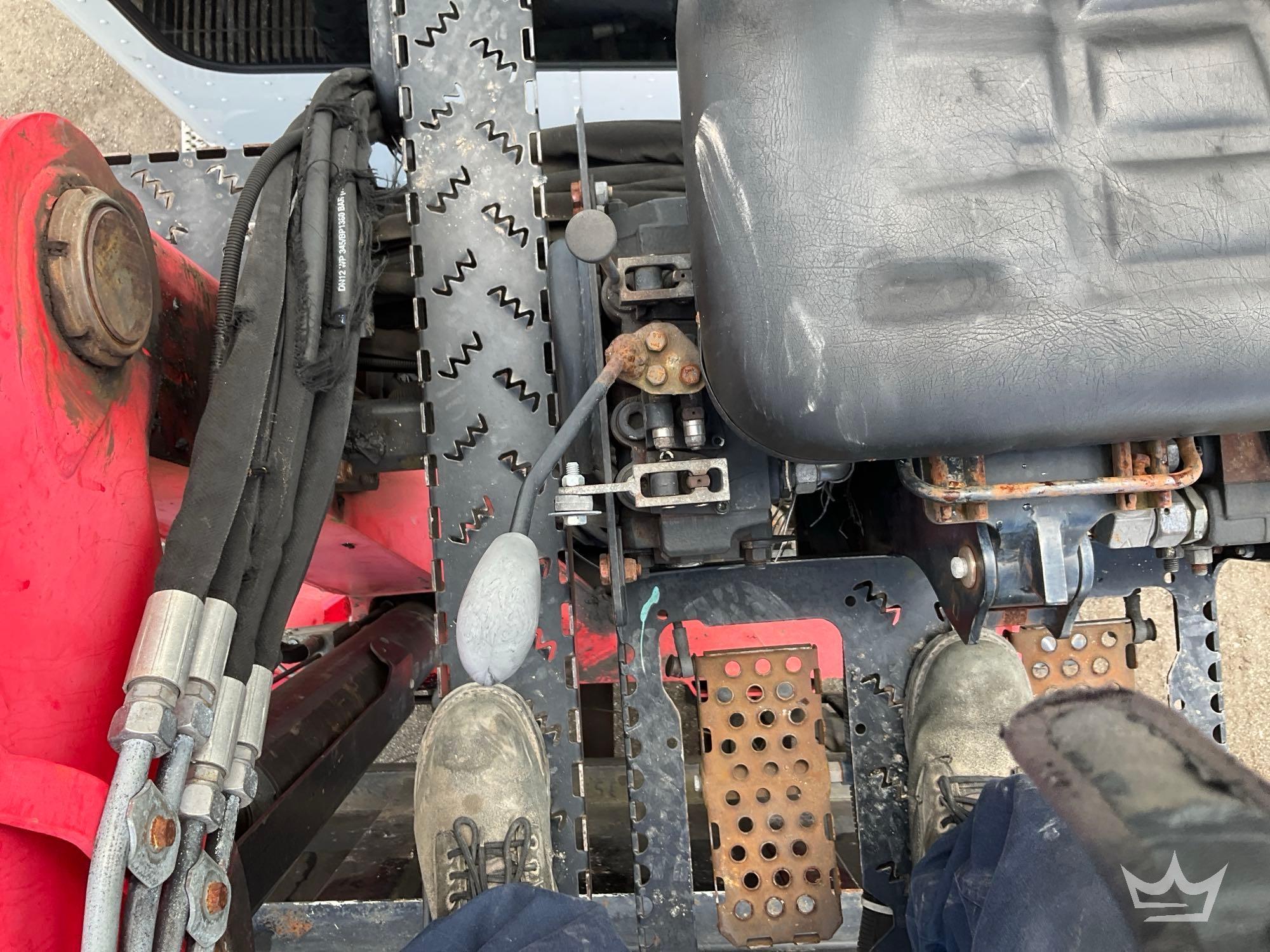 2017 Peterbilt 365