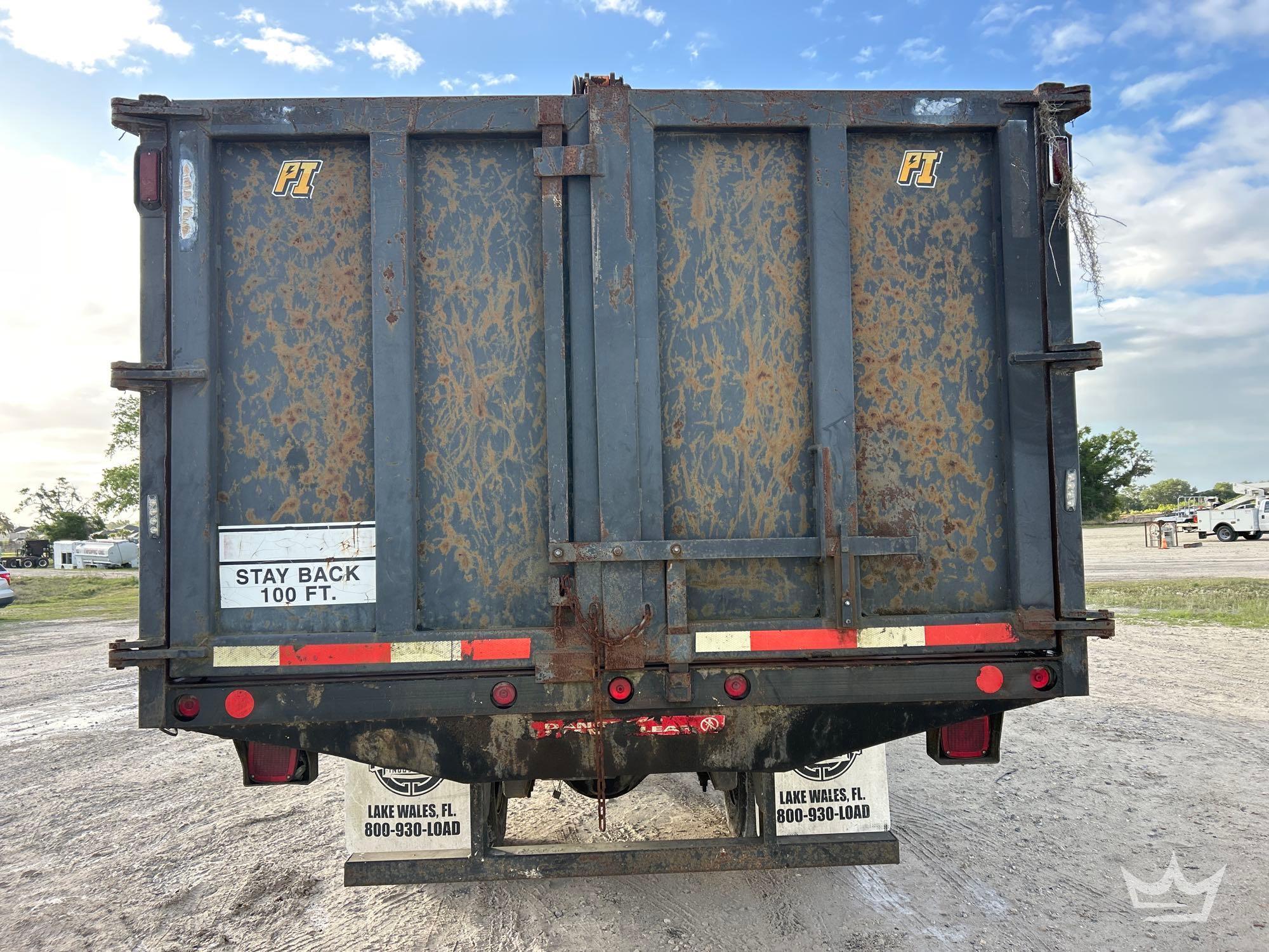 2015 Freightliner M2 106
