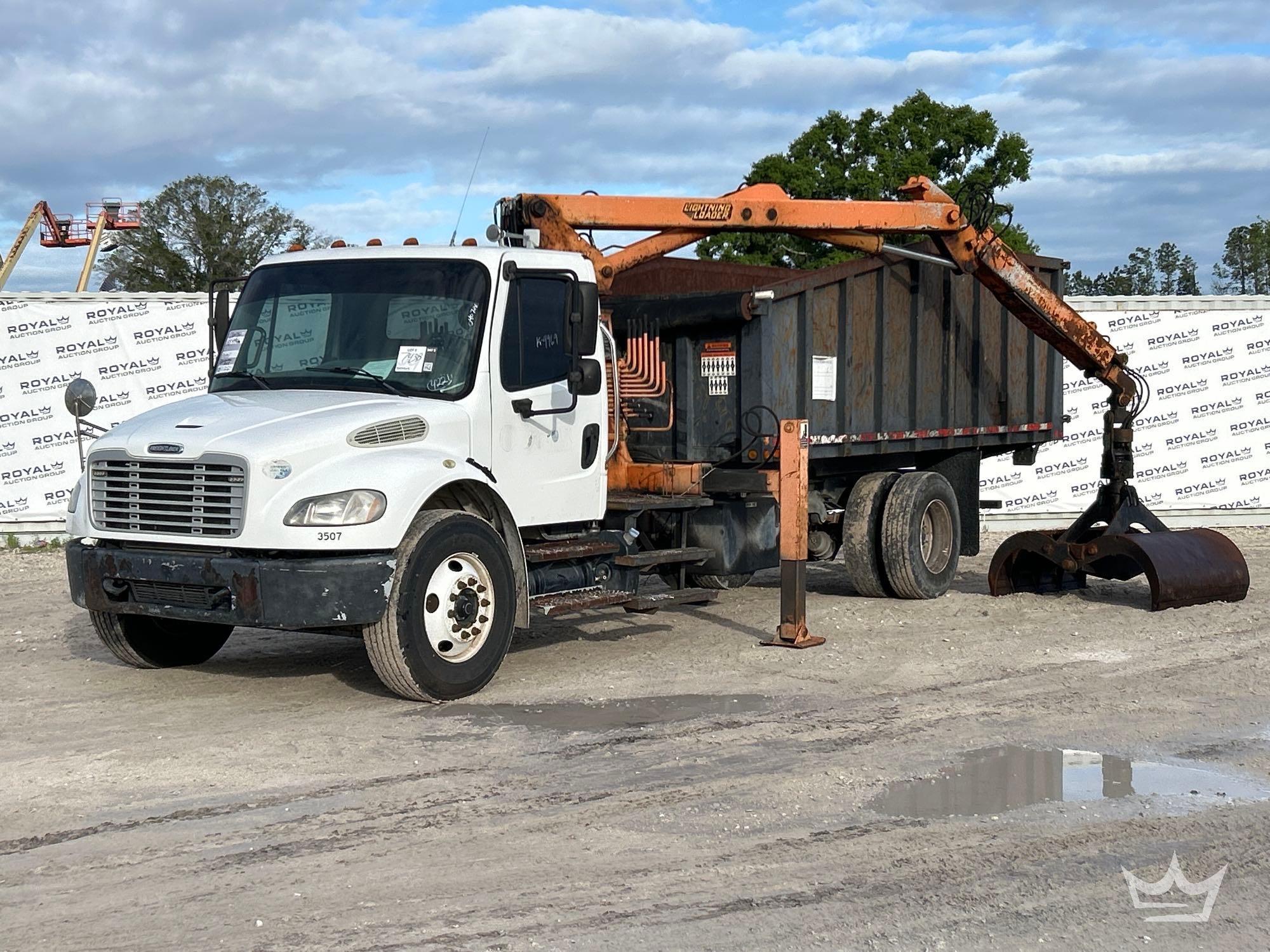 2015 Freightliner M2 106