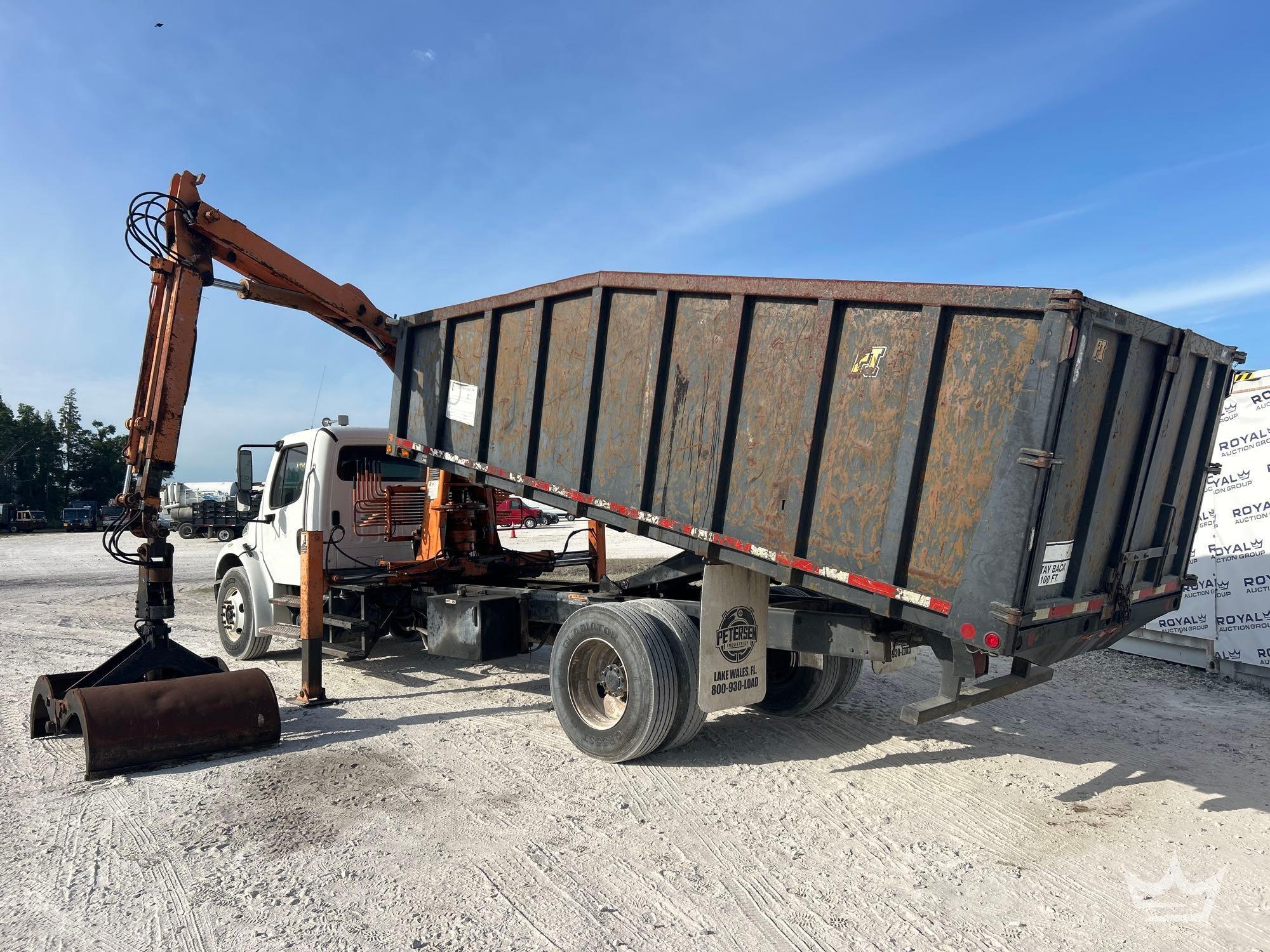 2015 Freightliner M2 106