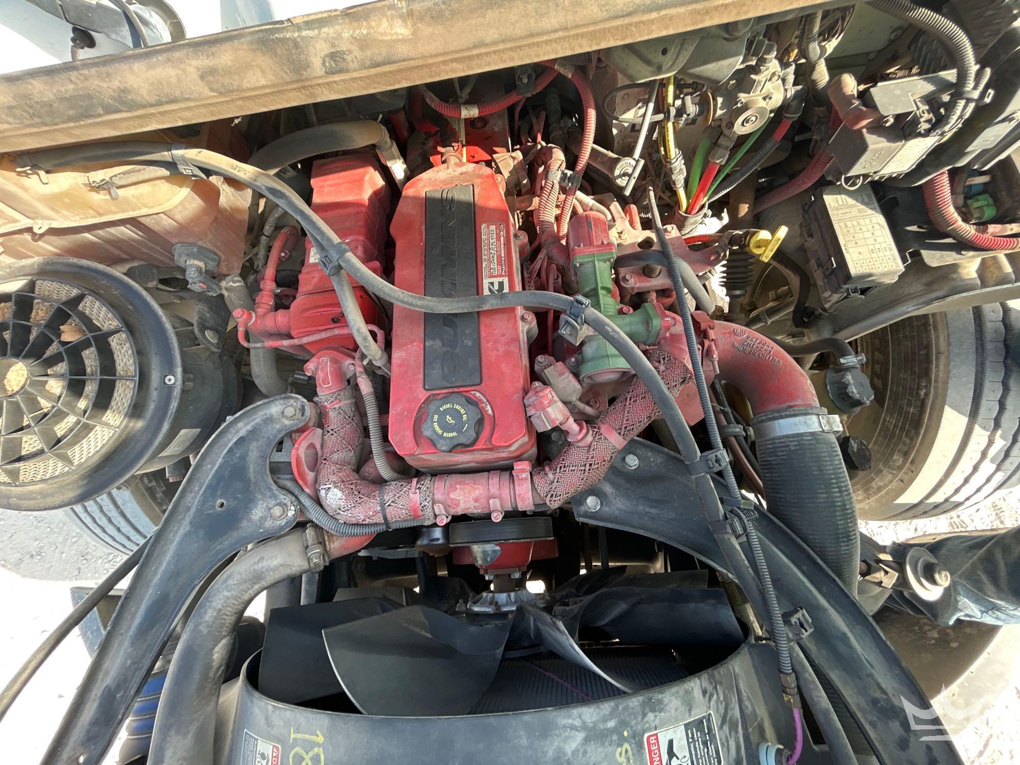 2015 Freightliner M2 106