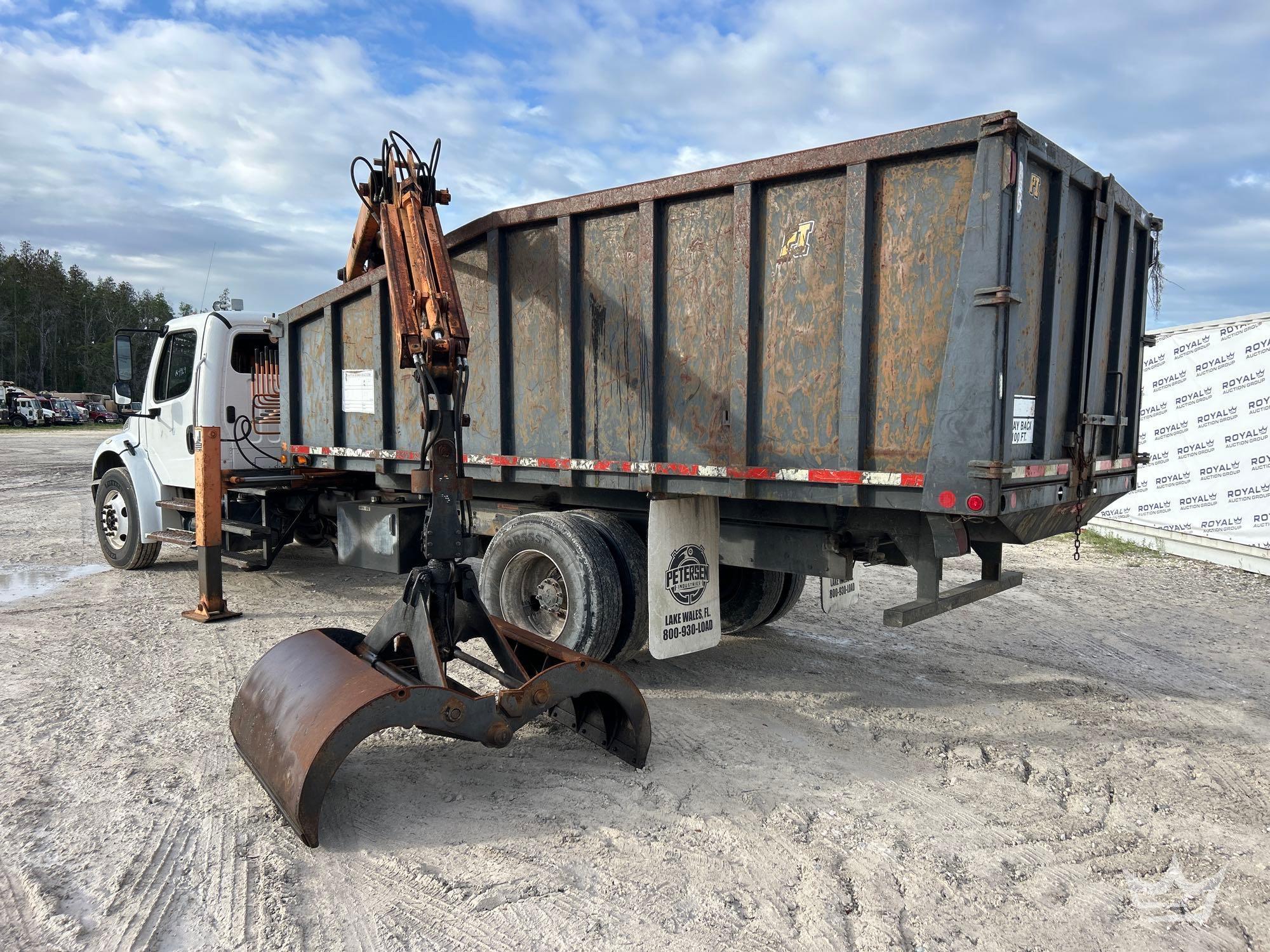 2015 Freightliner M2 106