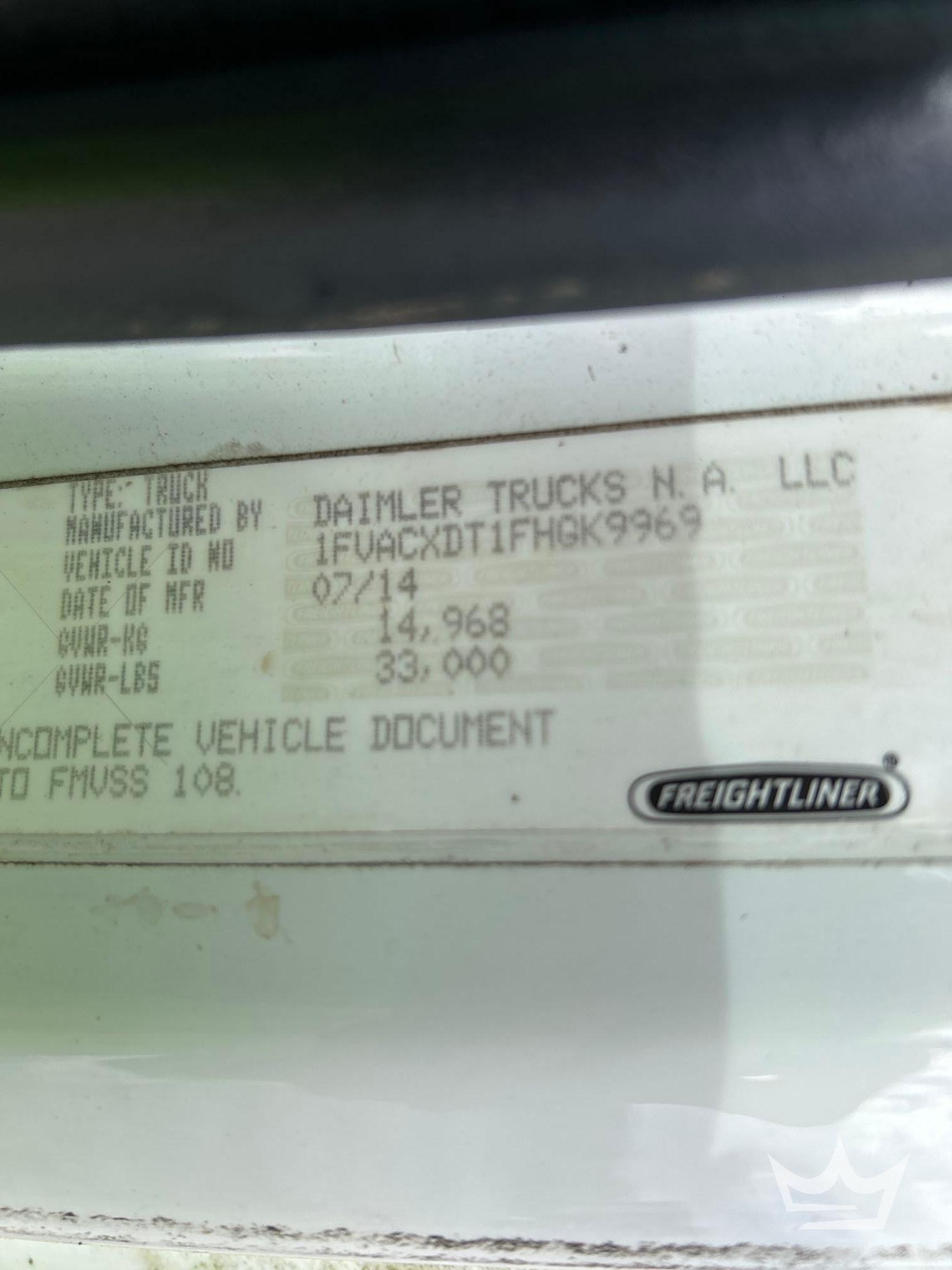 2015 Freightliner M2 106