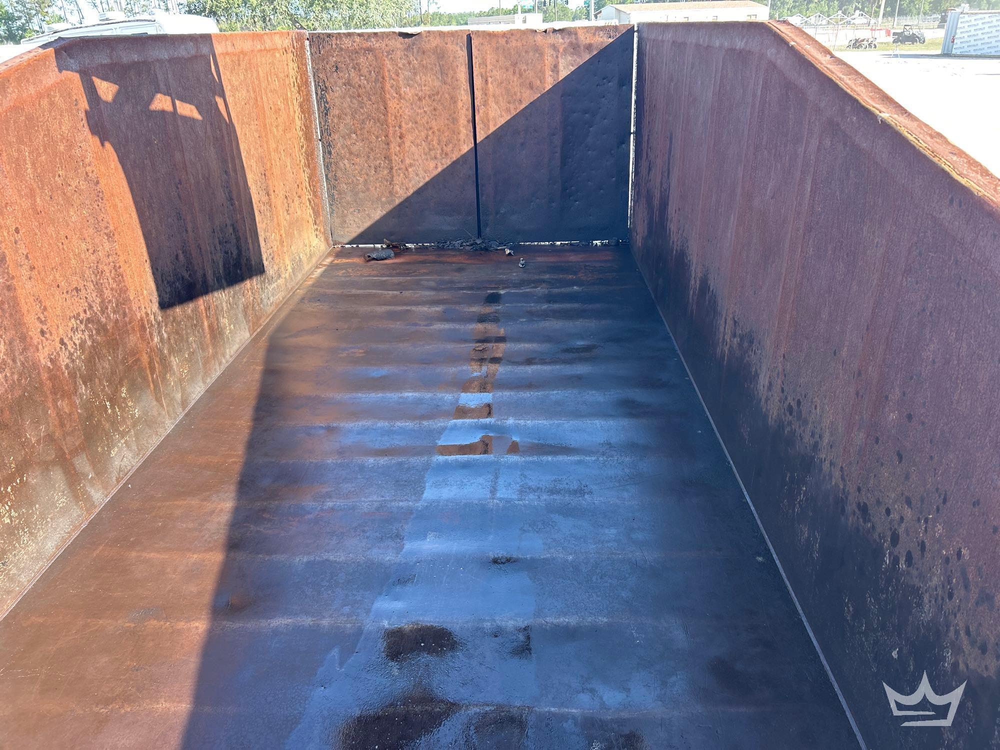 2015 Freightliner M2 106