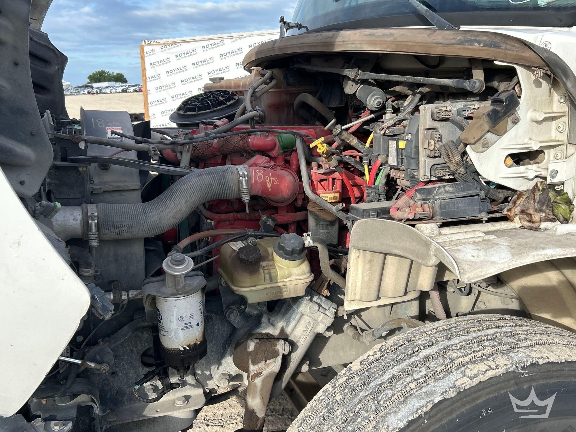 2015 Freightliner M2 106