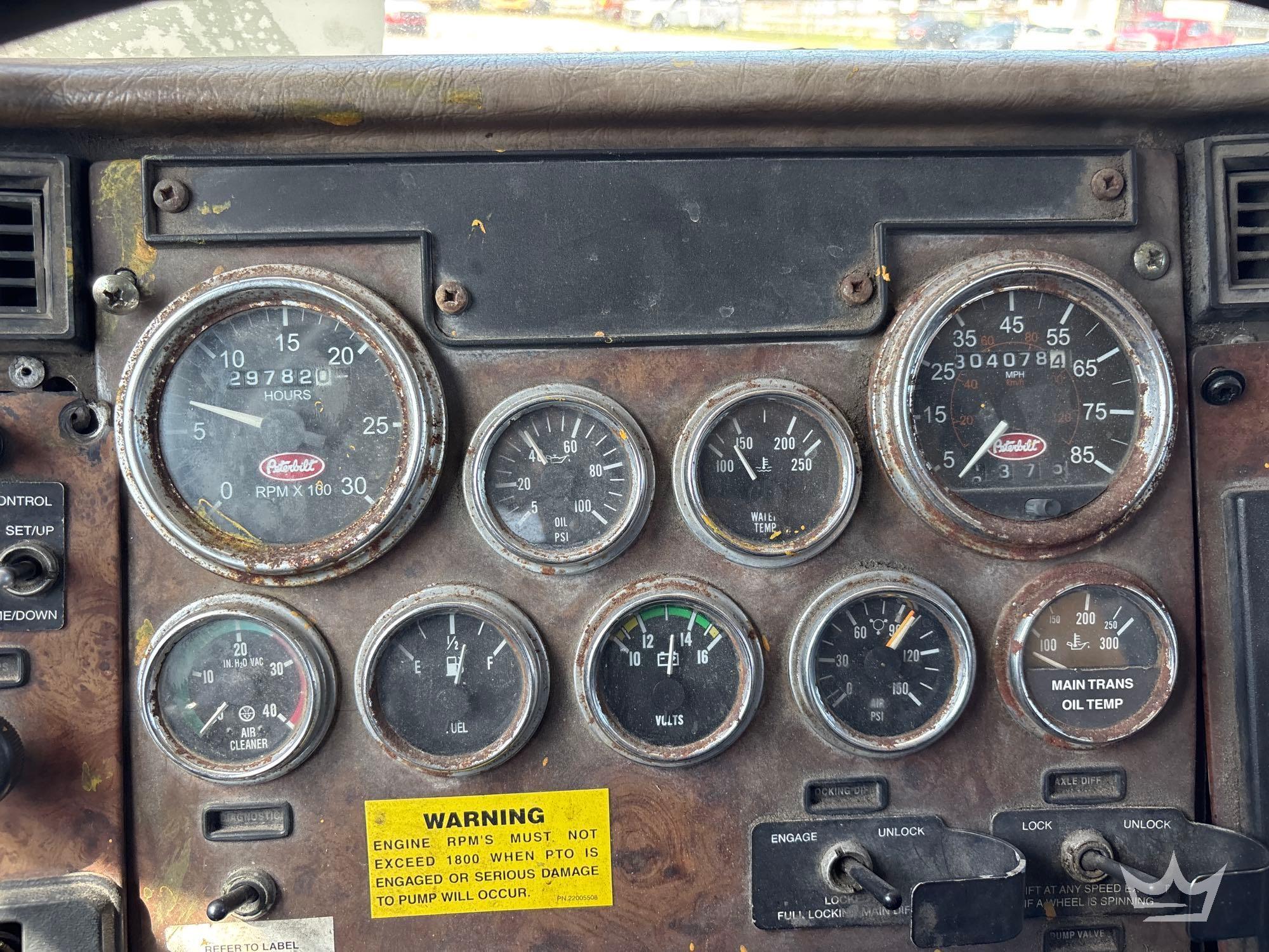 2006 Peterbilt 335