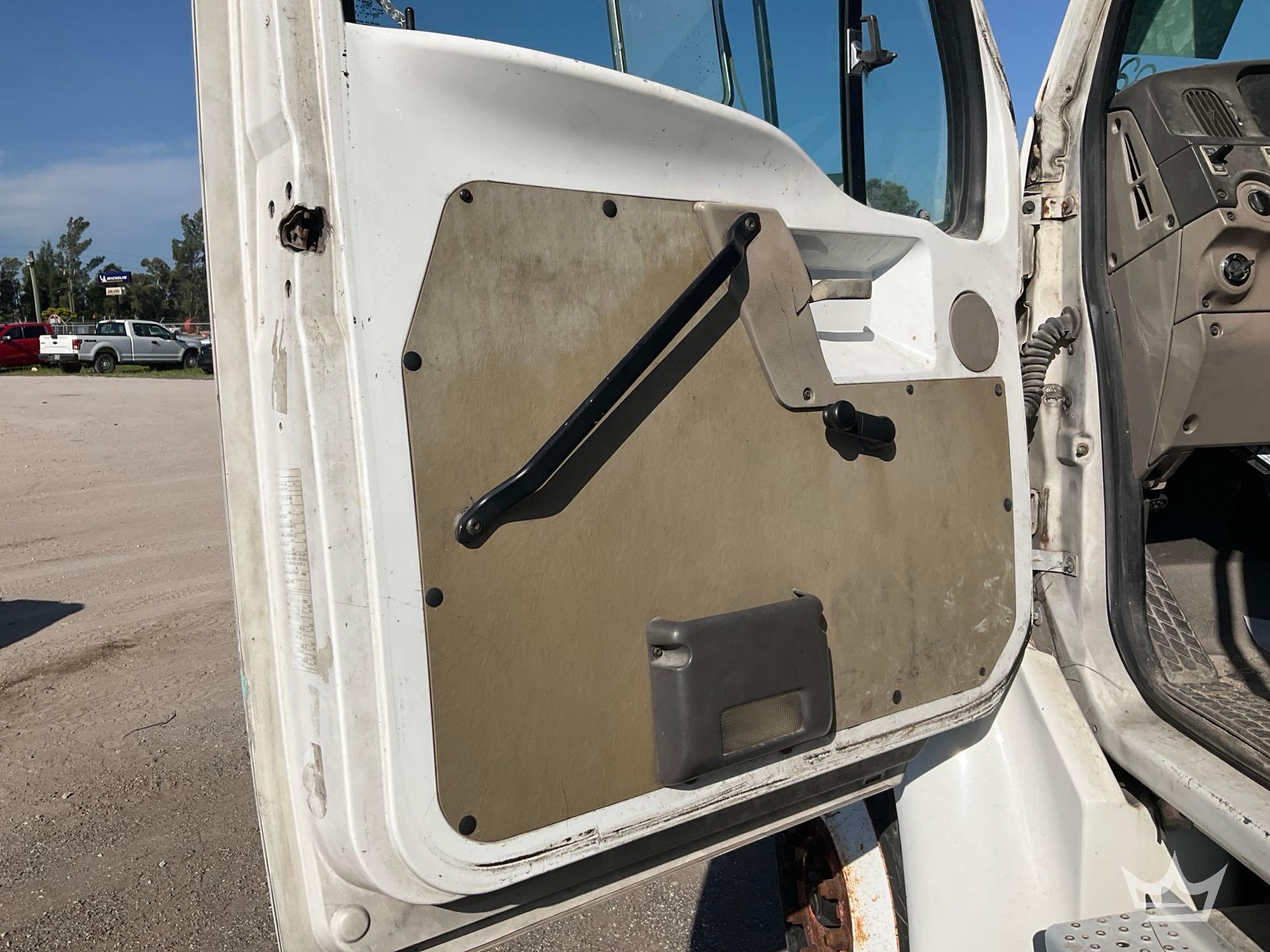 2005 Sterling Acterra