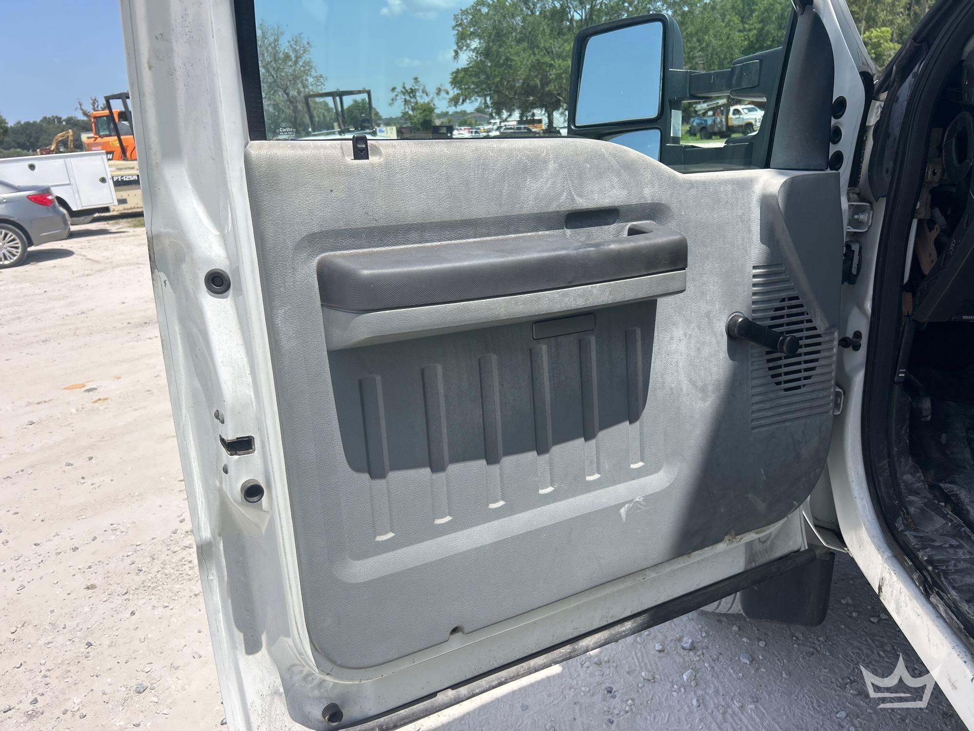 2011 Ford F-550