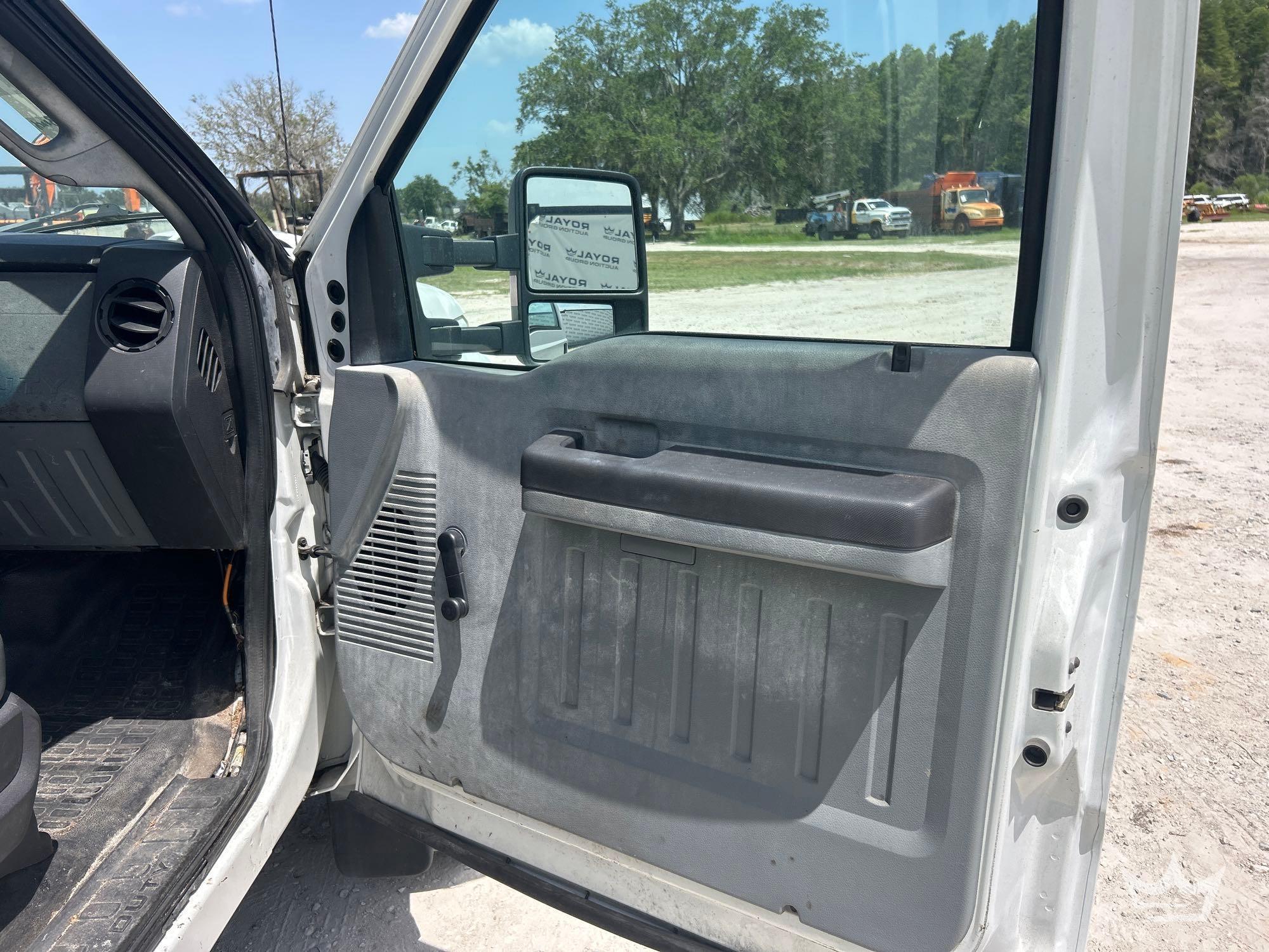 2011 Ford F-550