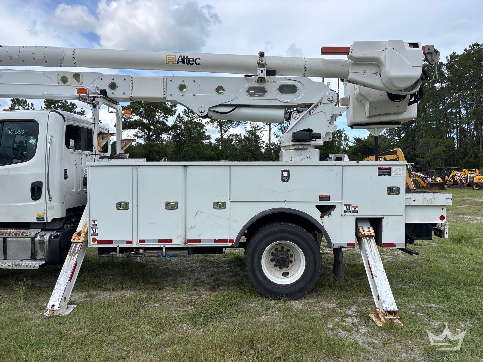 2020 Freightliner M2 106