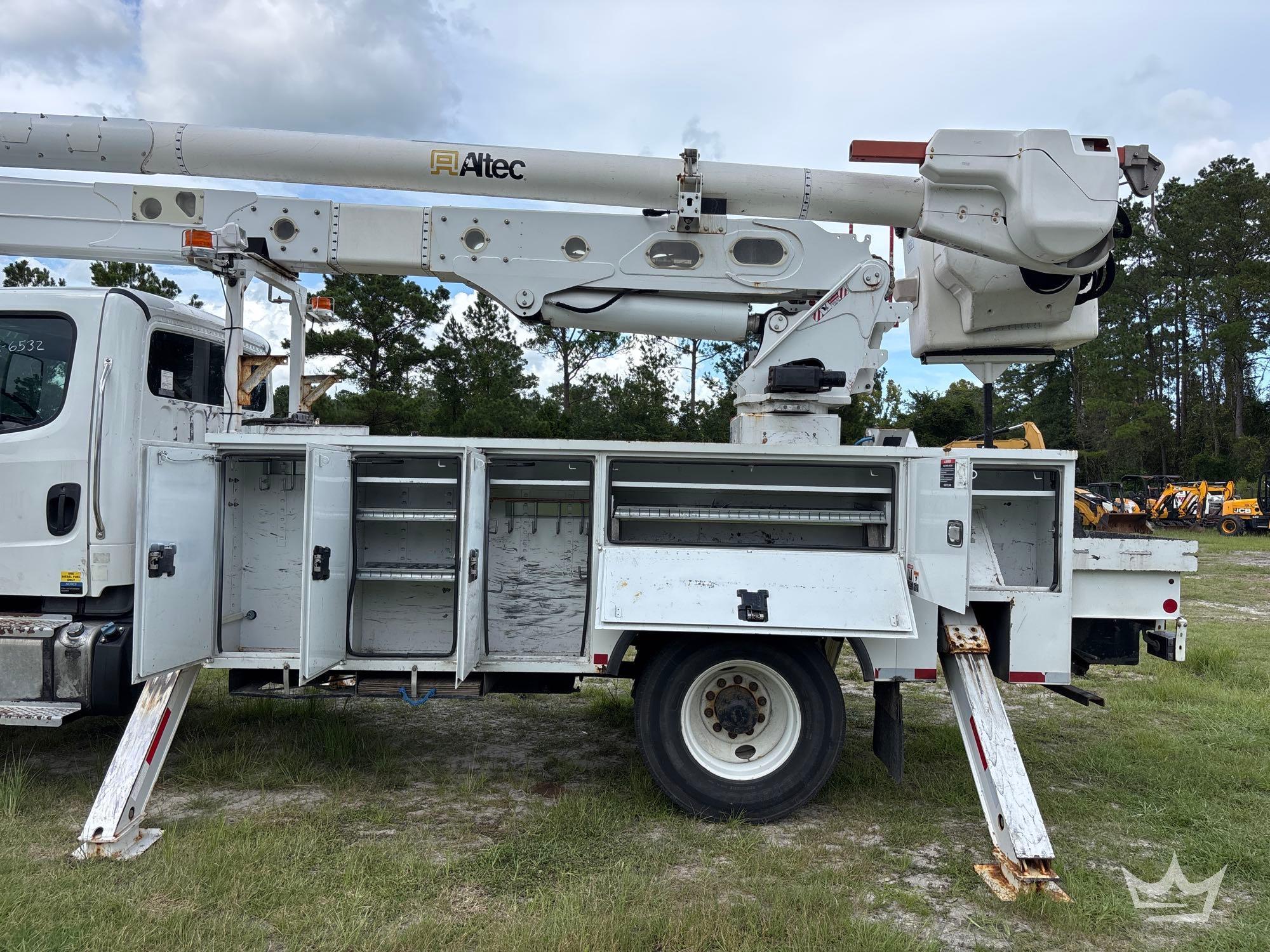 2020 Freightliner M2 106