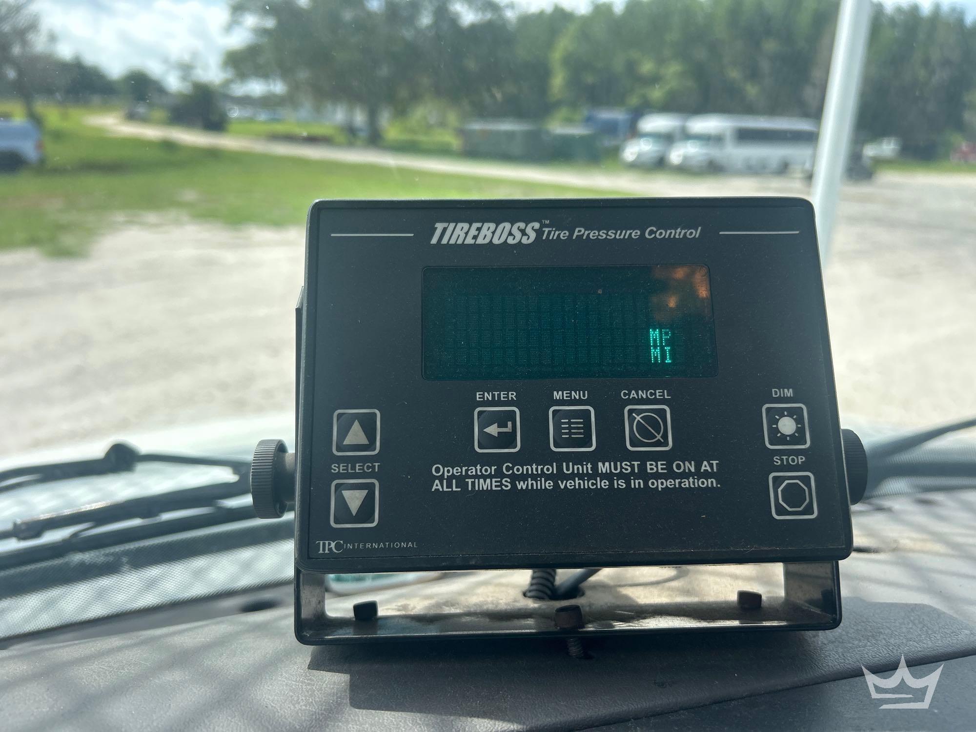 2014 Freightliner M2 106