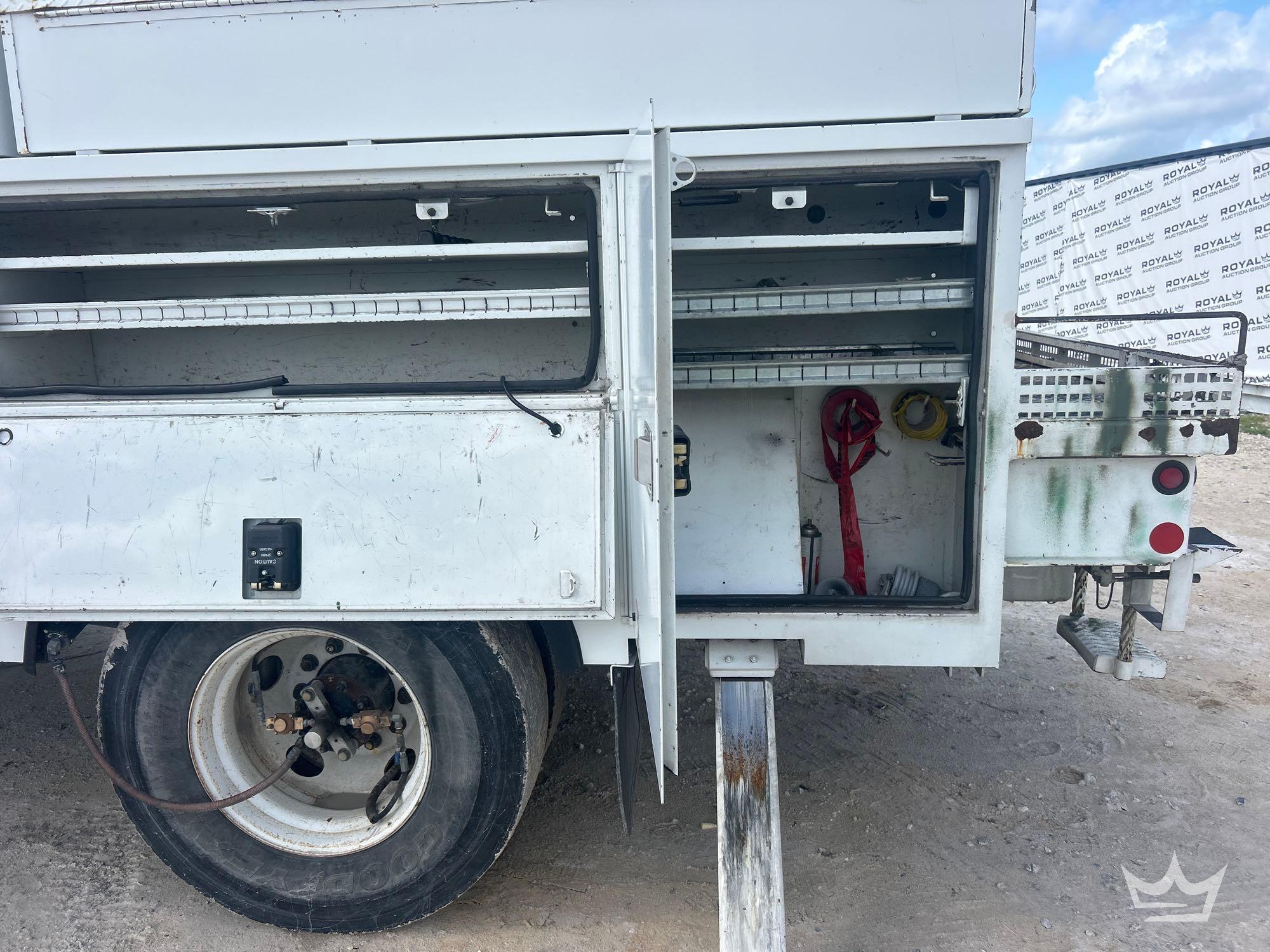 2014 Freightliner M2 106