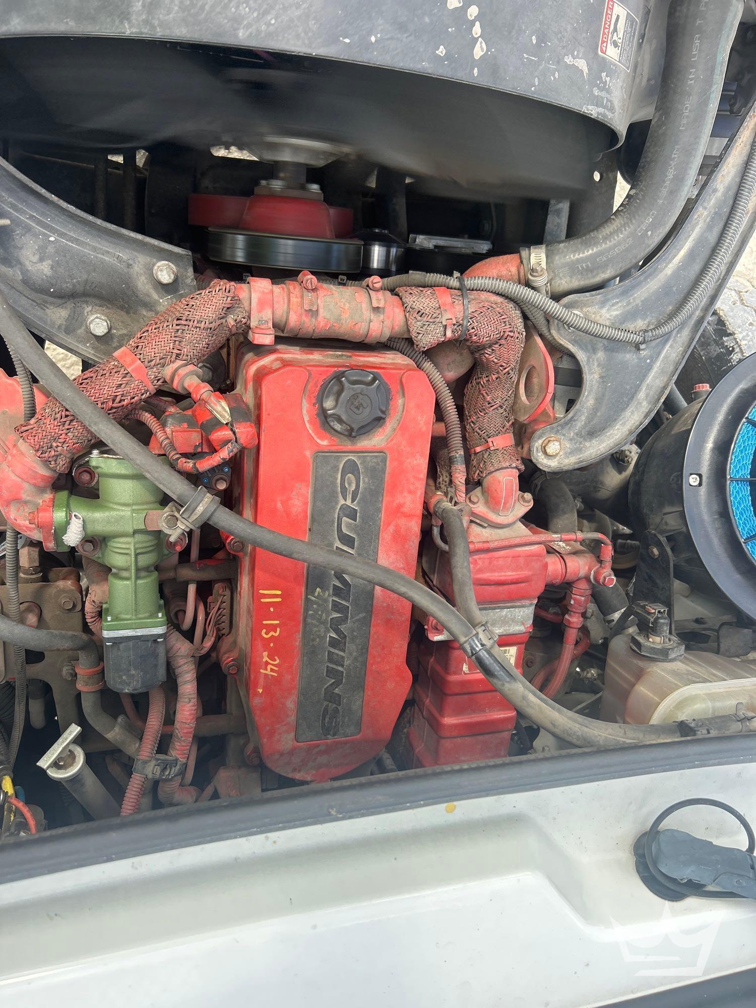 2014 Freightliner M2 106