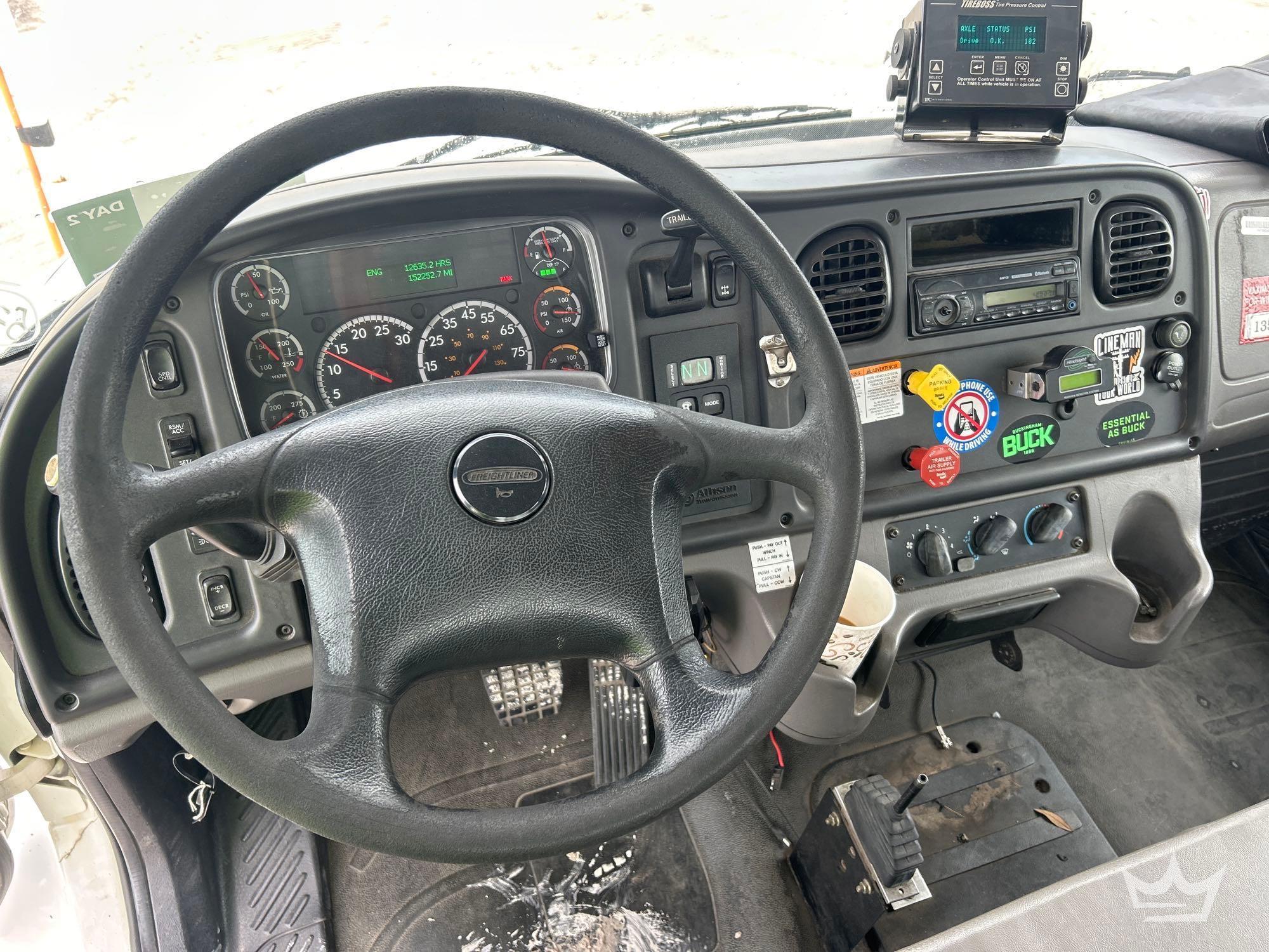 2016 Freightliner M2 106