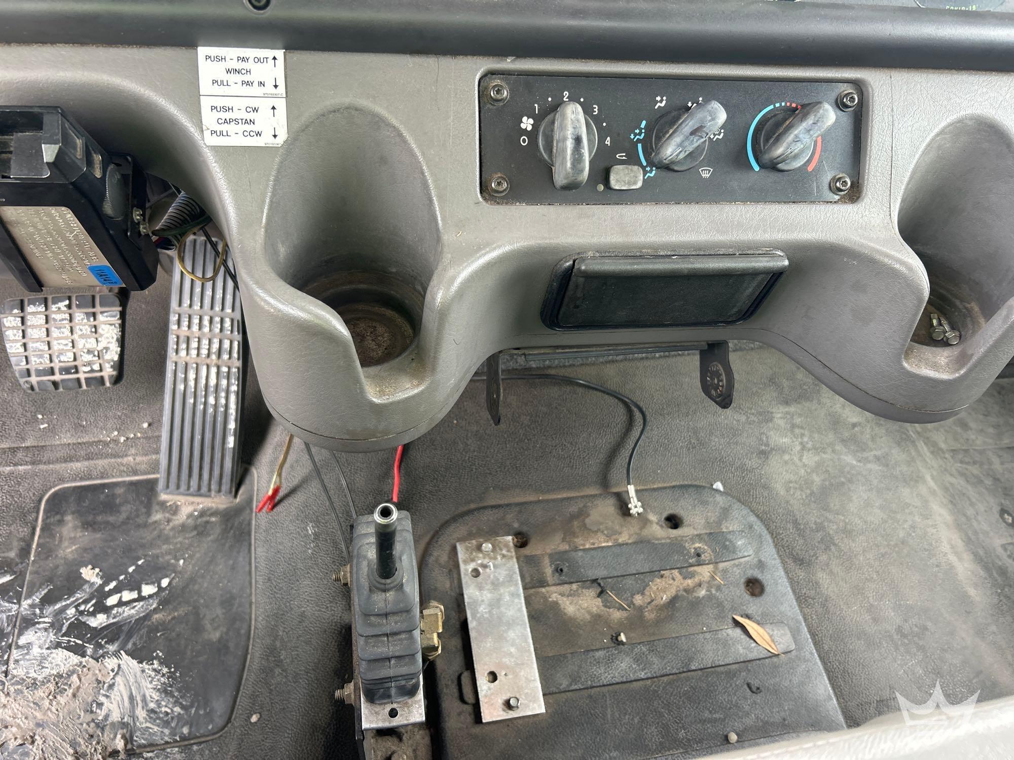 2016 Freightliner M2 106