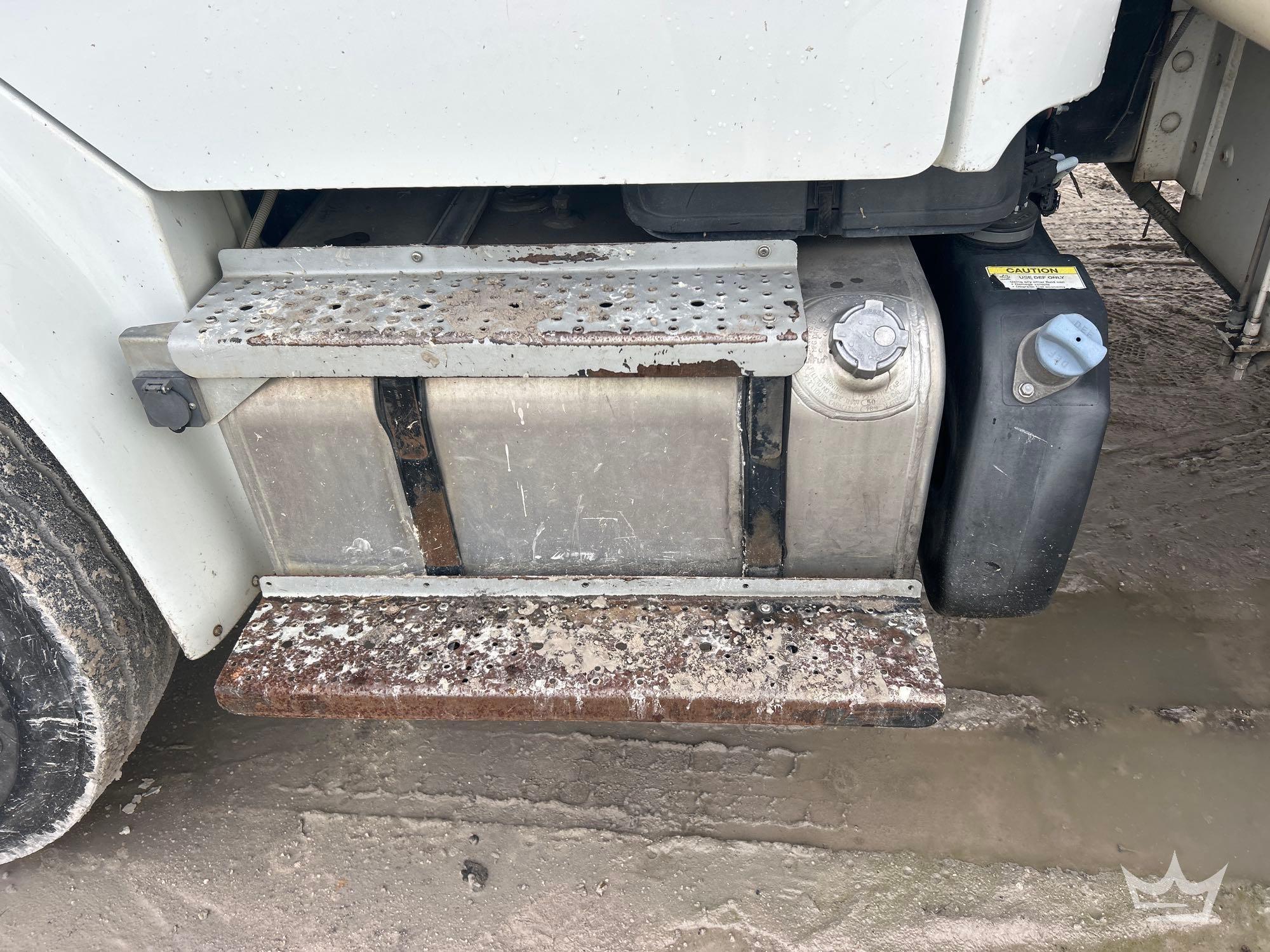 2016 Freightliner M2 106