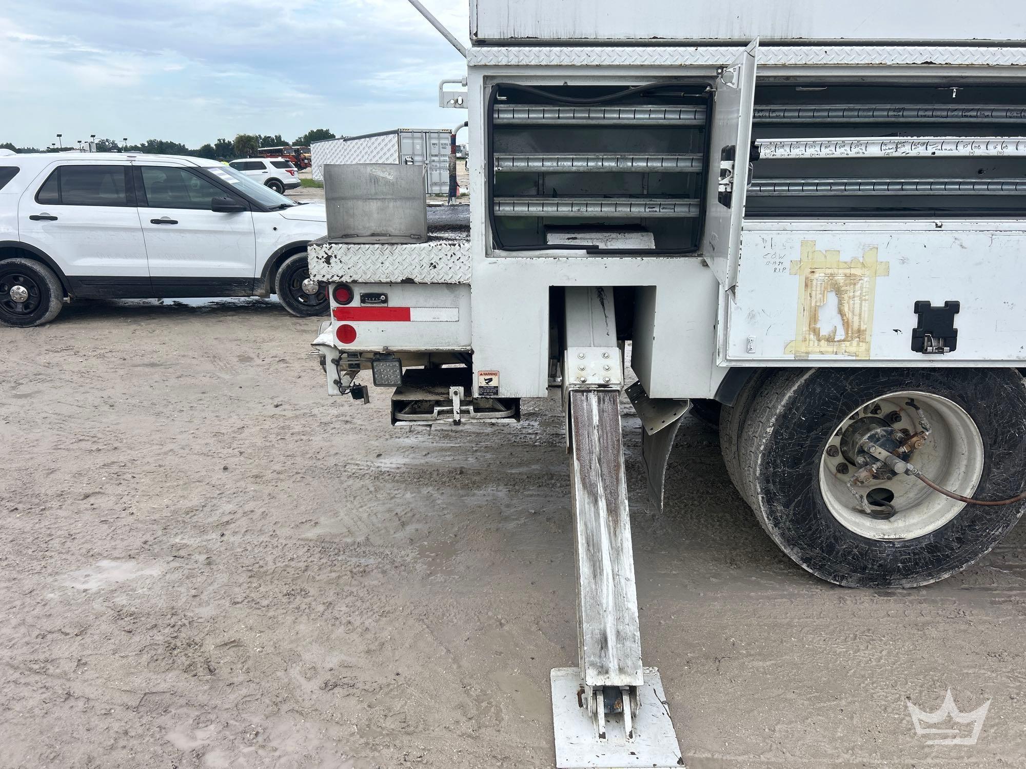 2016 Freightliner M2 106