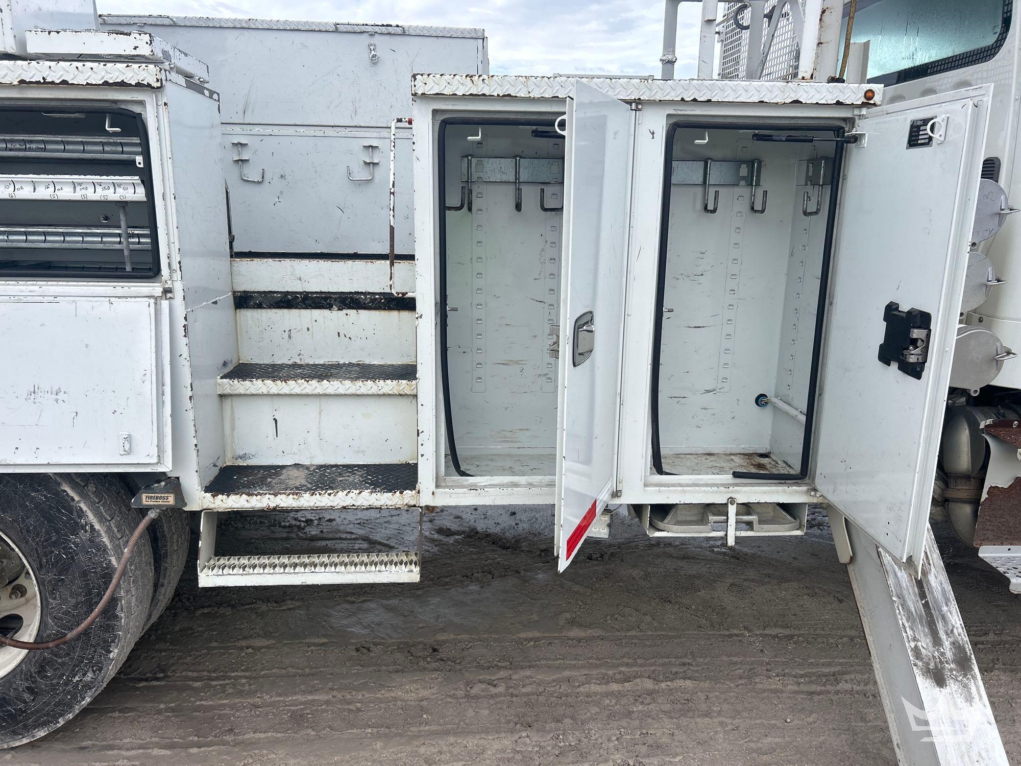 2016 Freightliner M2 106