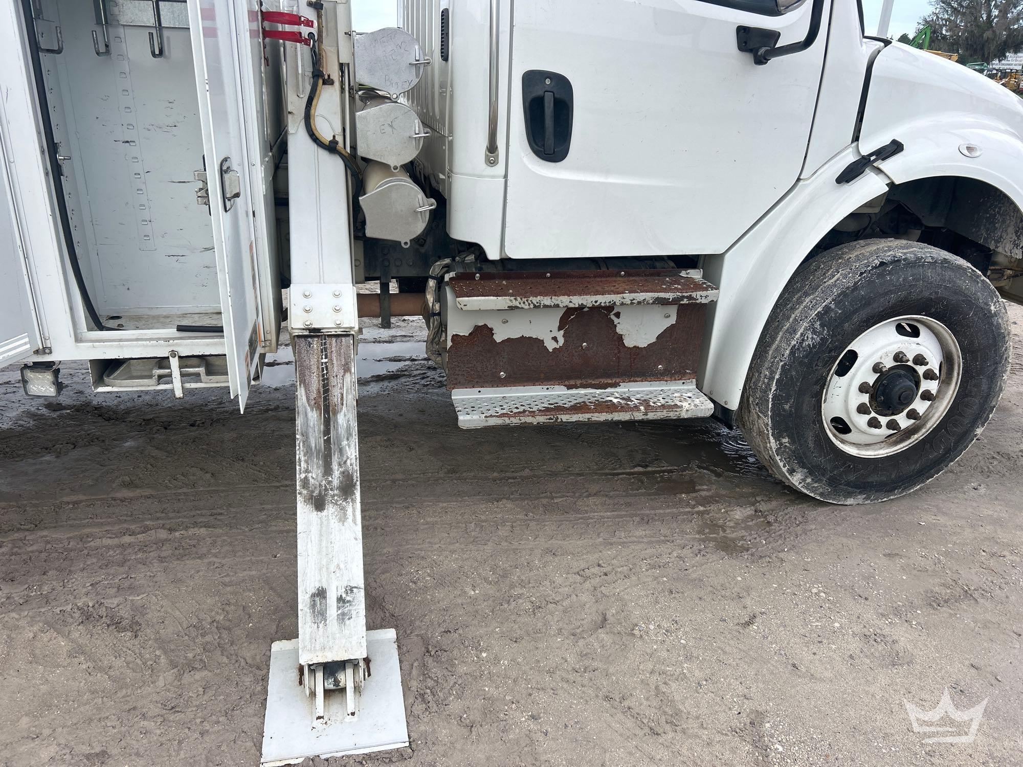 2016 Freightliner M2 106