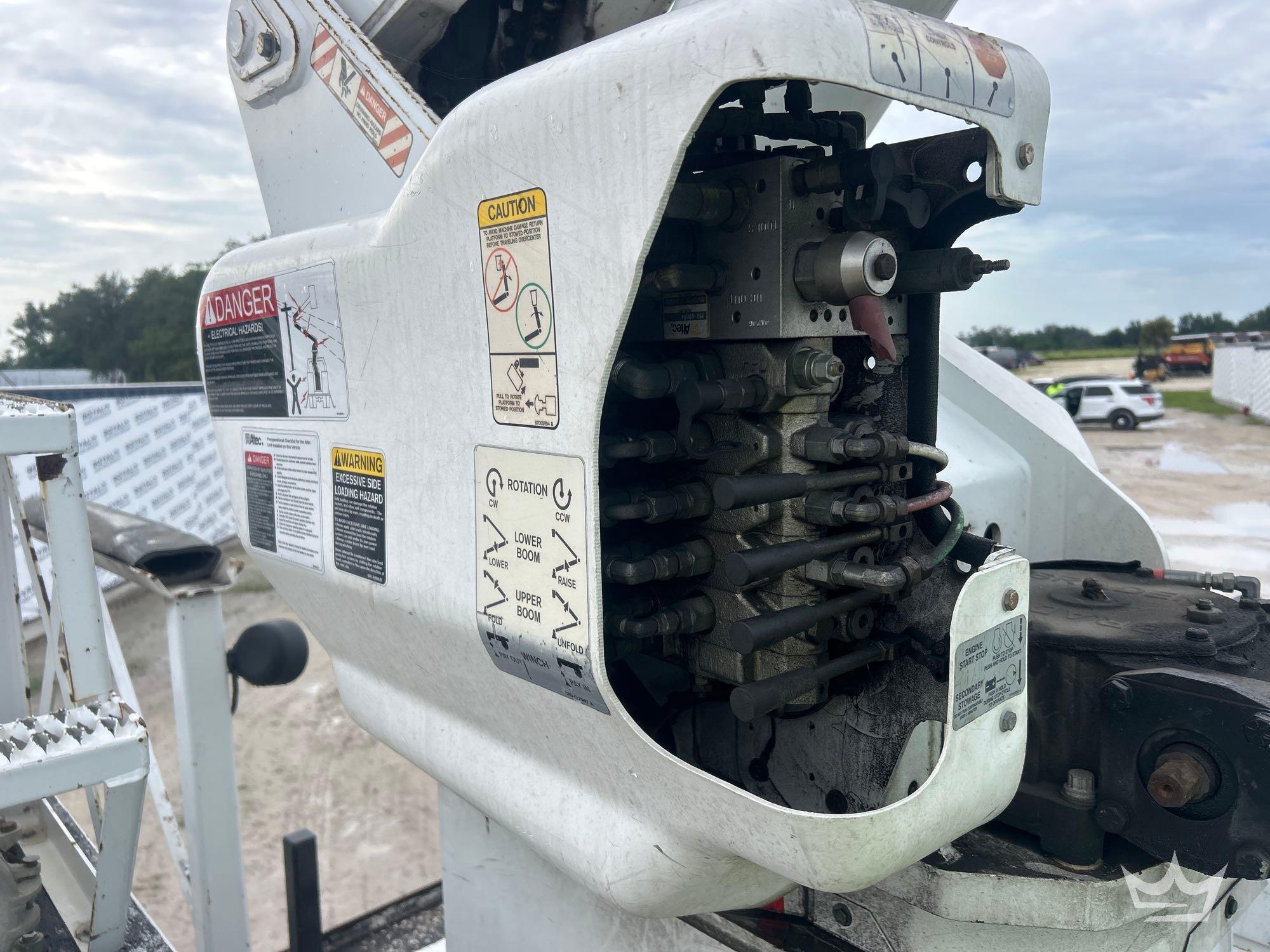 2016 Freightliner M2 106