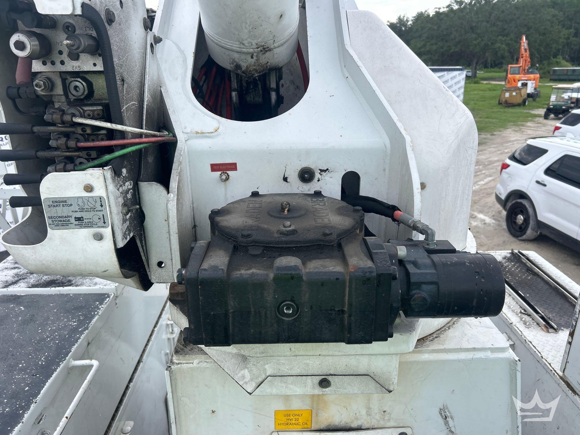 2016 Freightliner M2 106