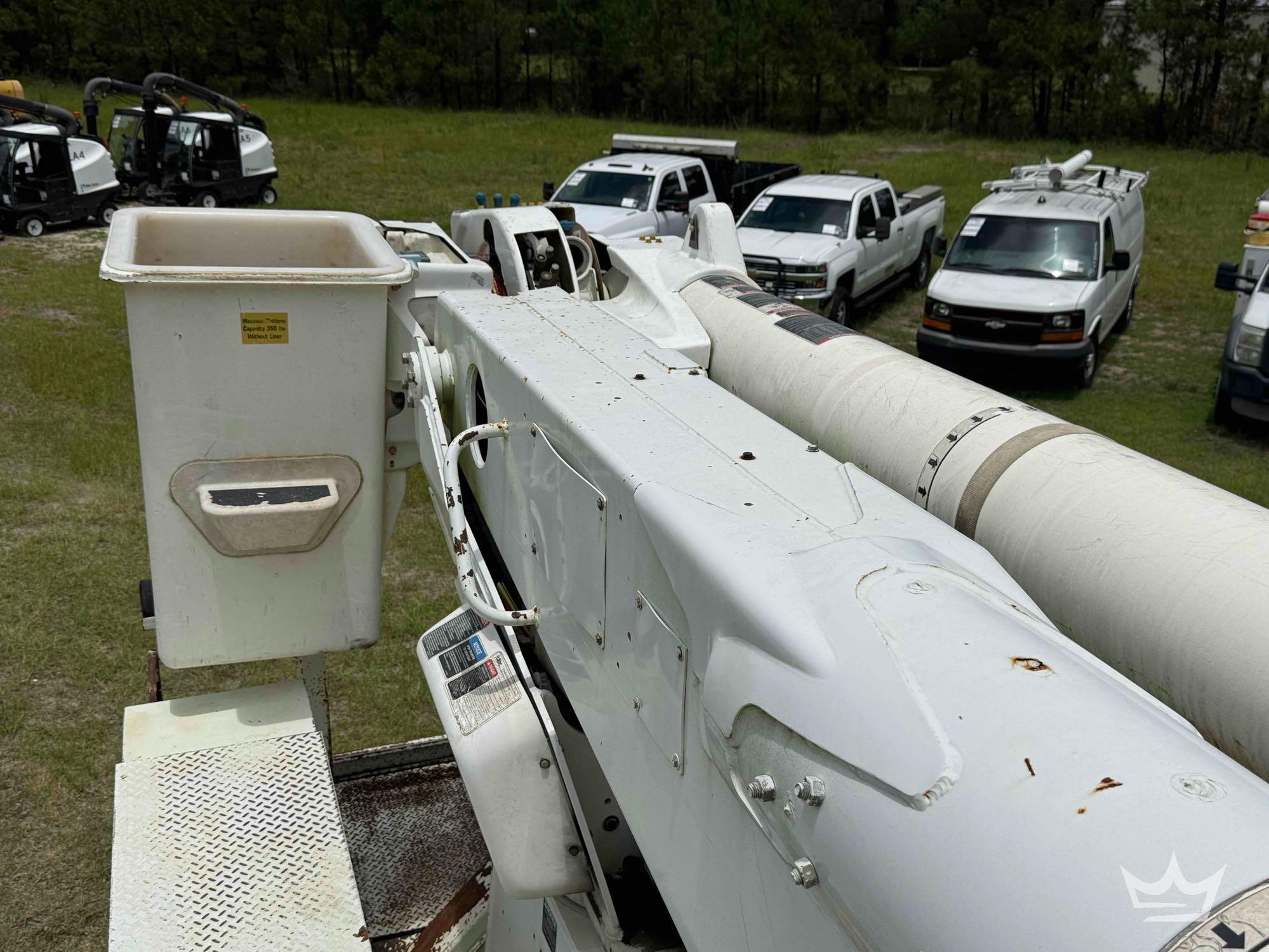 2009 International 4400