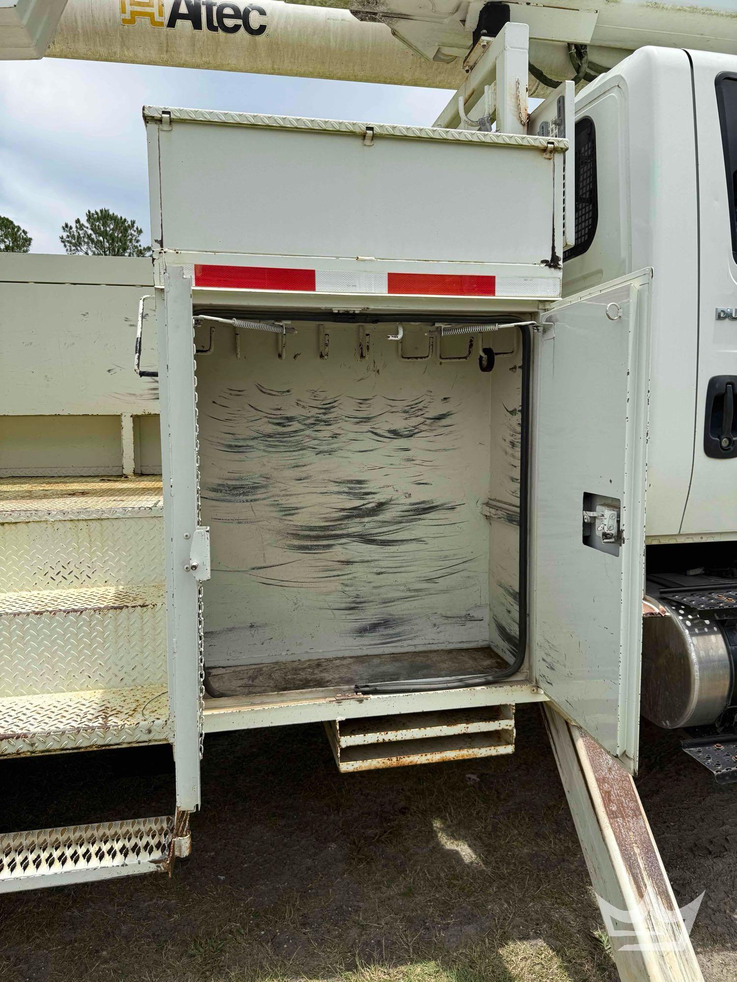 2009 International 4400