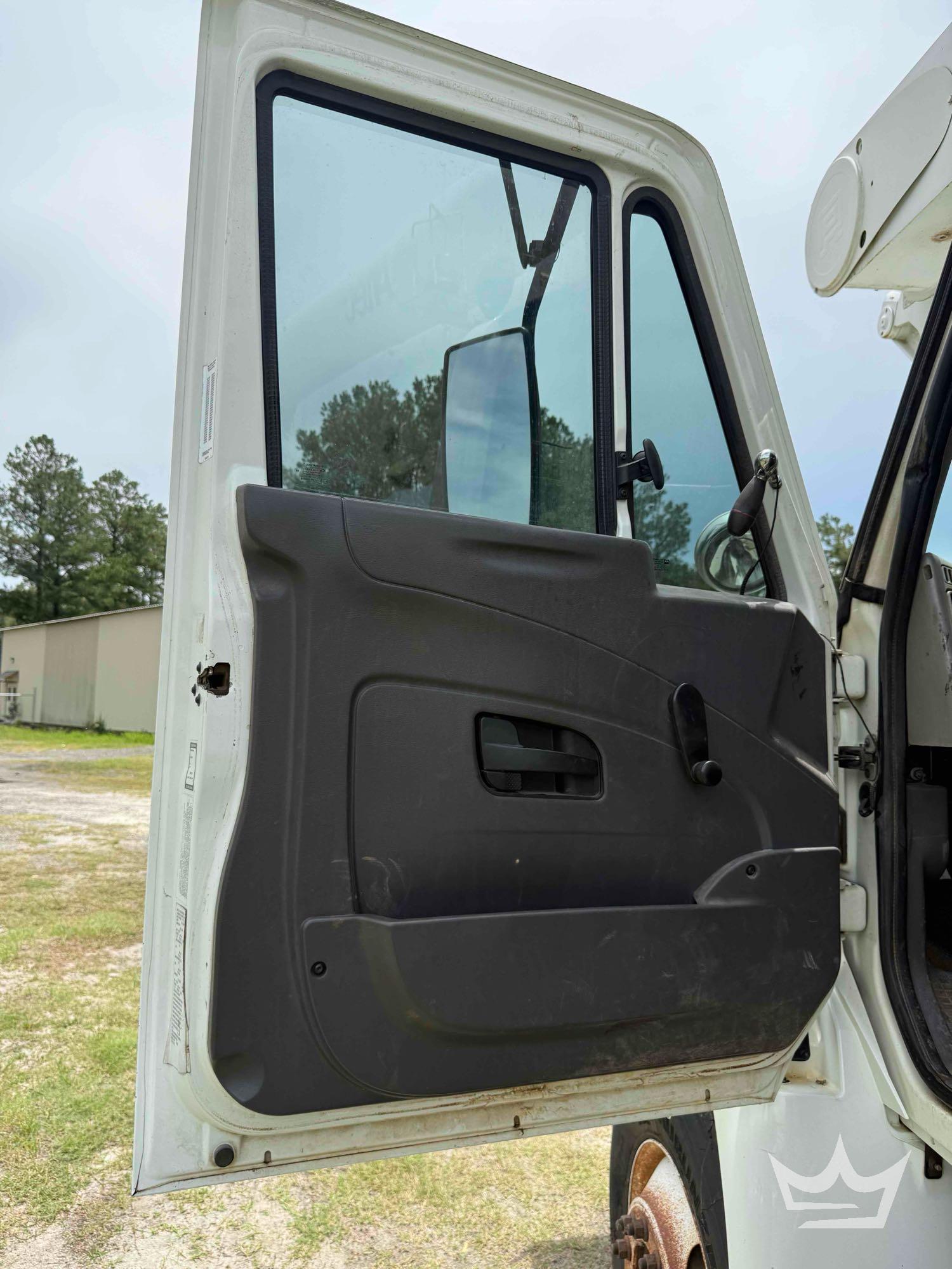 2009 International 4400