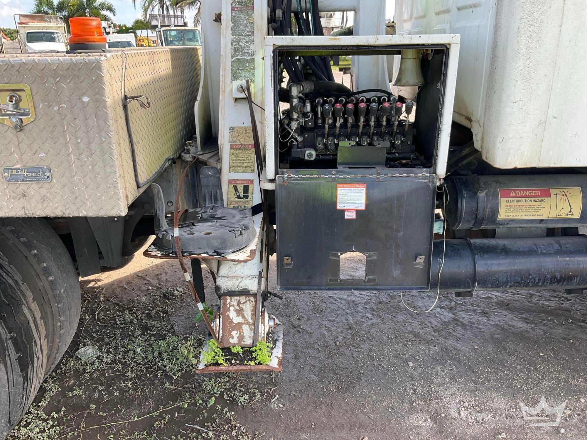 2007 Sterling ACTERRA