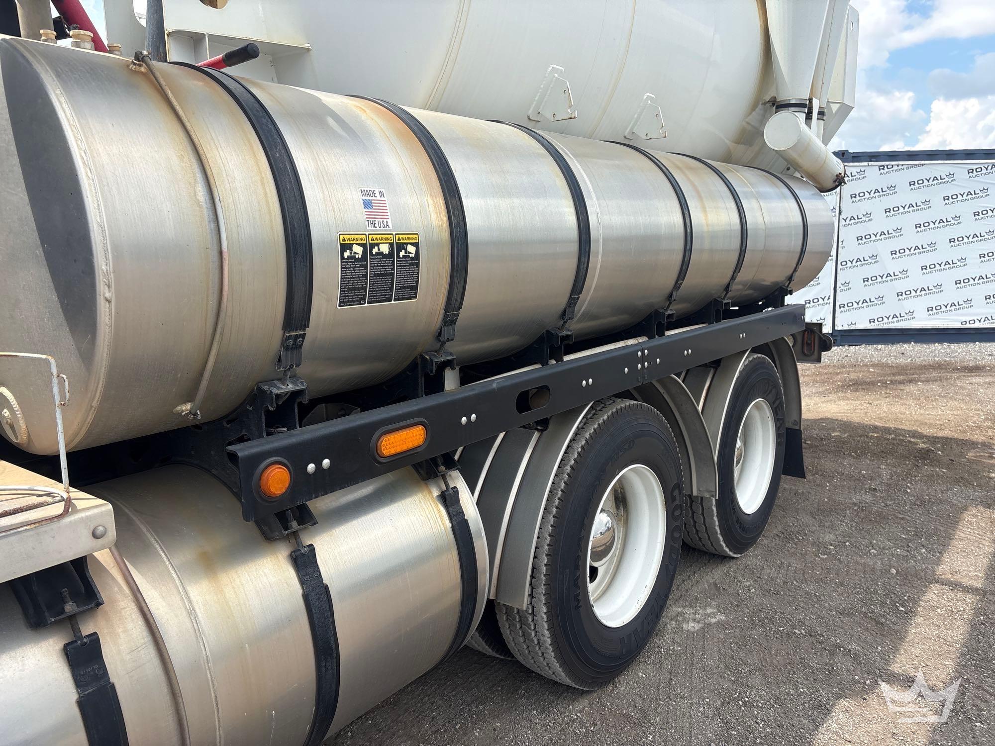 2016 Kenworth T880