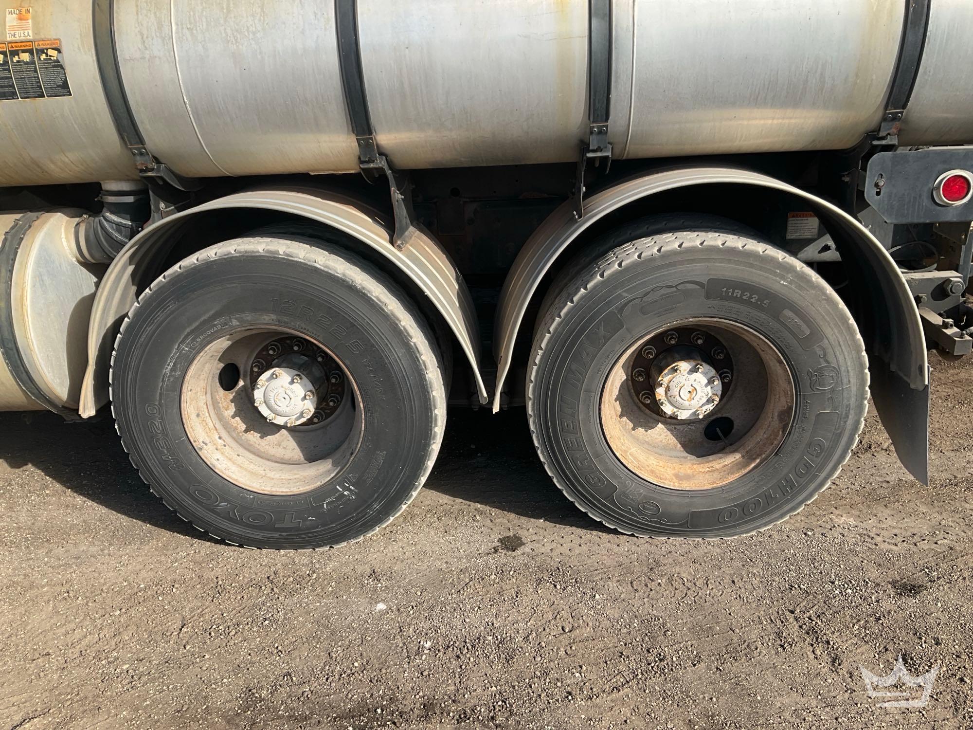 2008 Sterling L7500