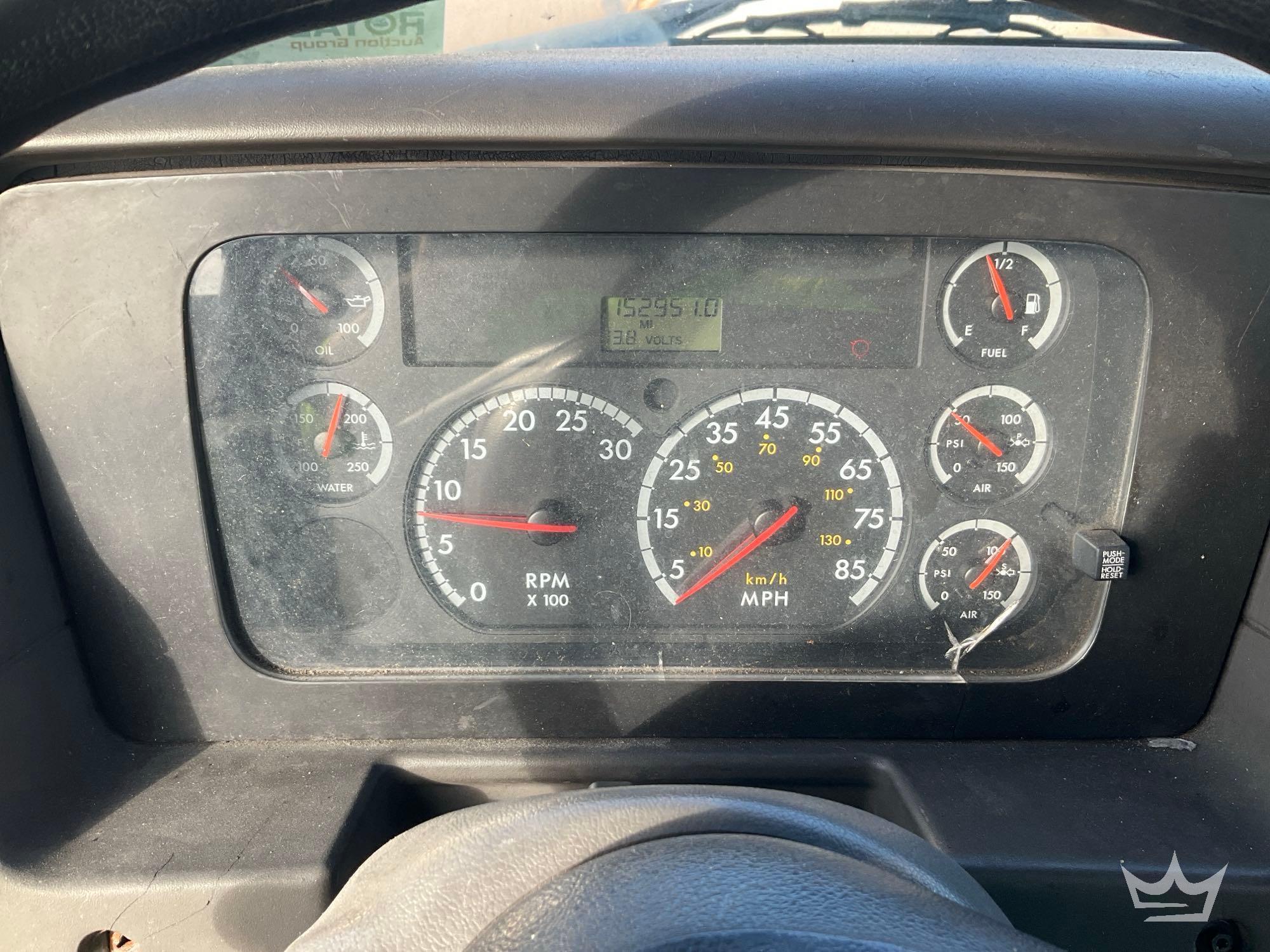 2008 Sterling L7500