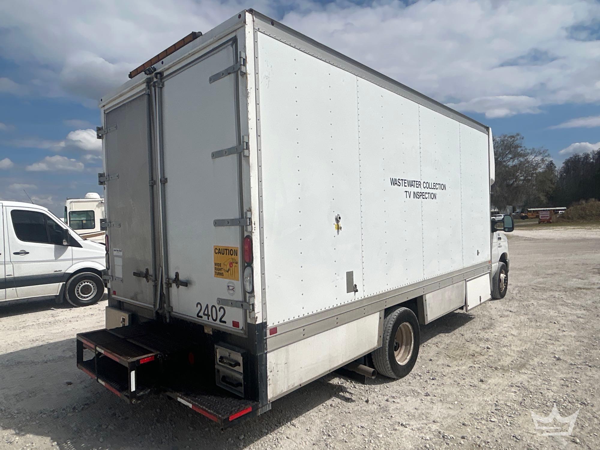 2012 Ford E450