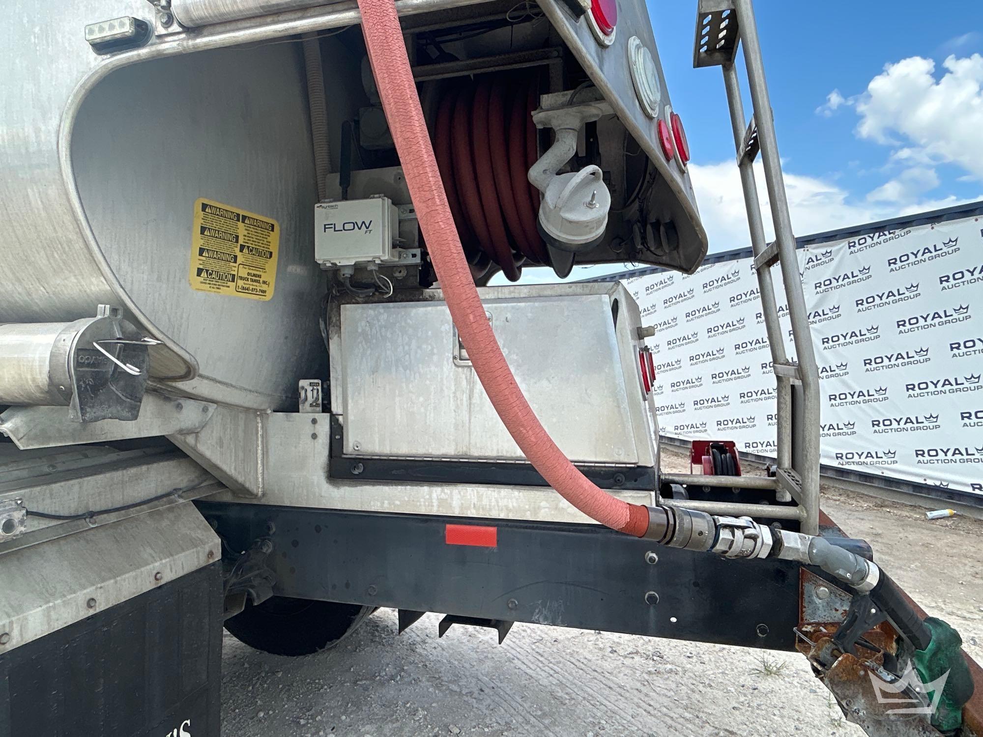 2009 Freightliner M2 106
