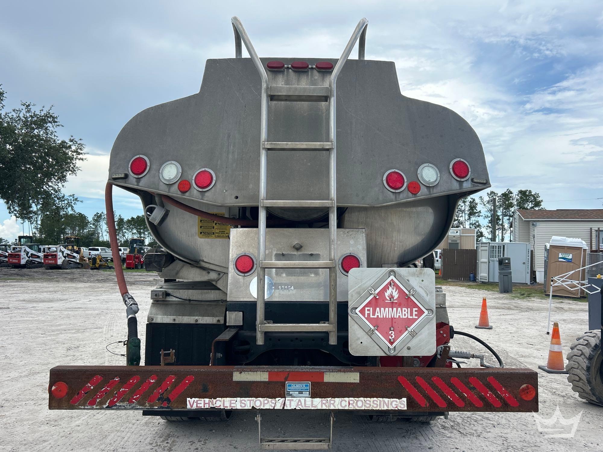 2009 Freightliner M2 106